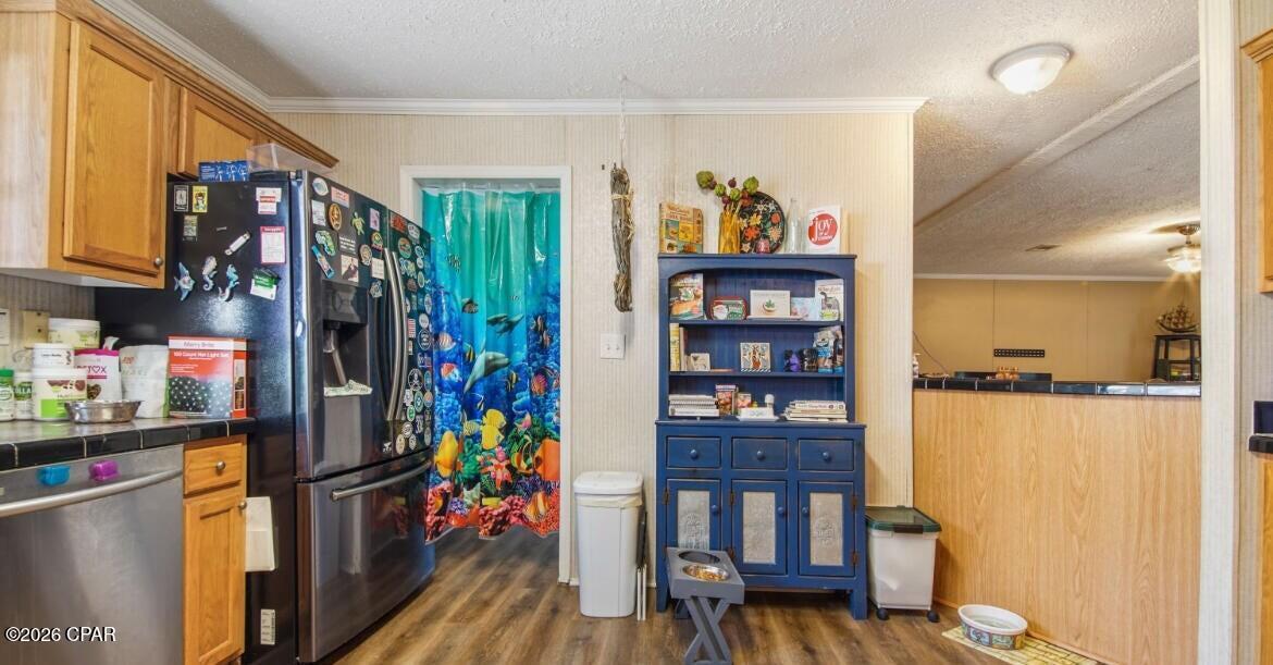 Image 13 For 7127 Beachwood Boulevard