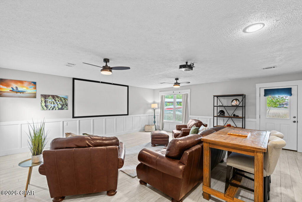 Image 38 For 700 4th Street