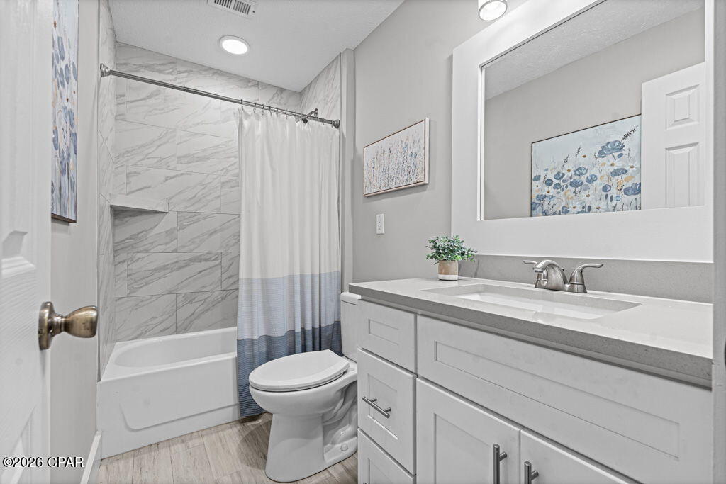 Image 42 For 700 4th Street