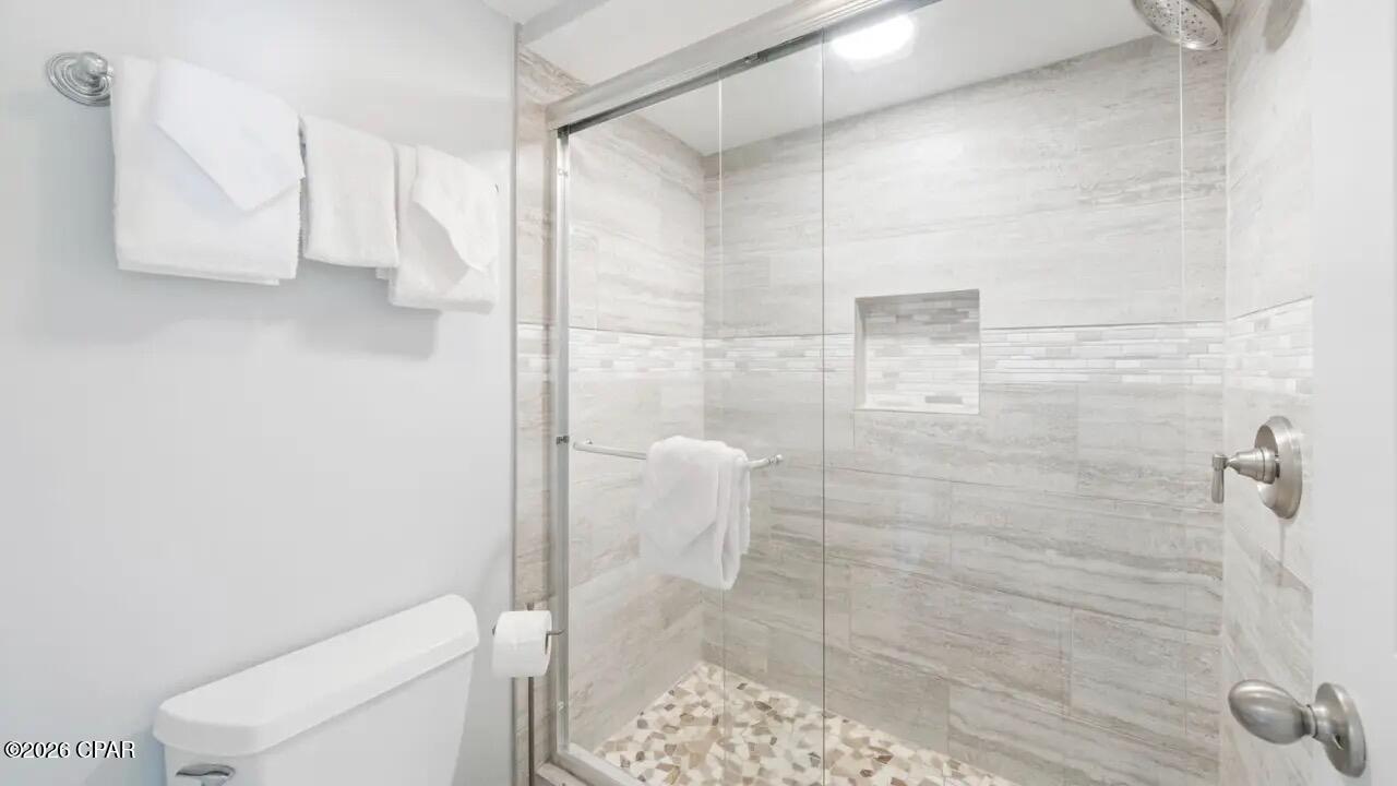 Image 13 For 7205 Thomas Drive E1904