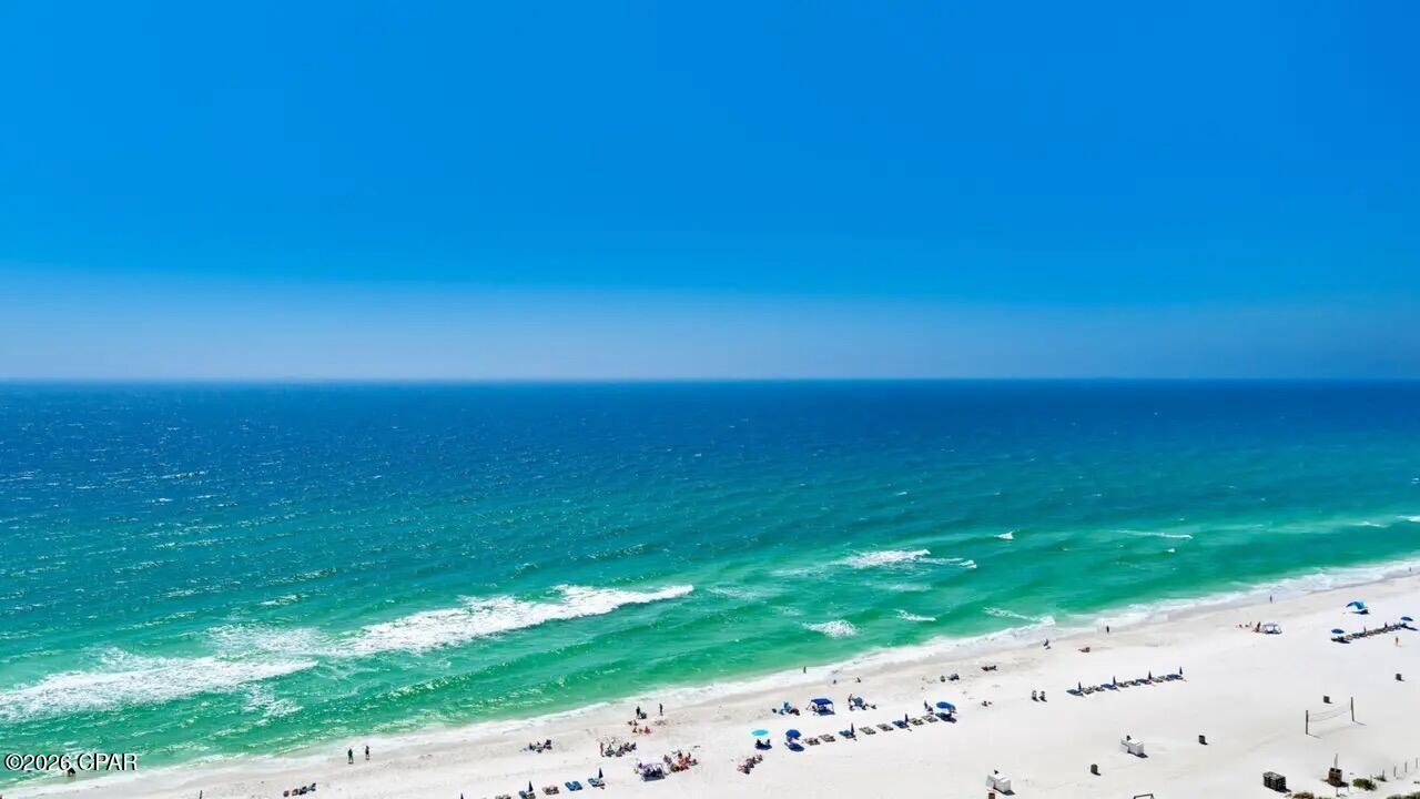 Image 2 For 7205 Thomas Drive E1904