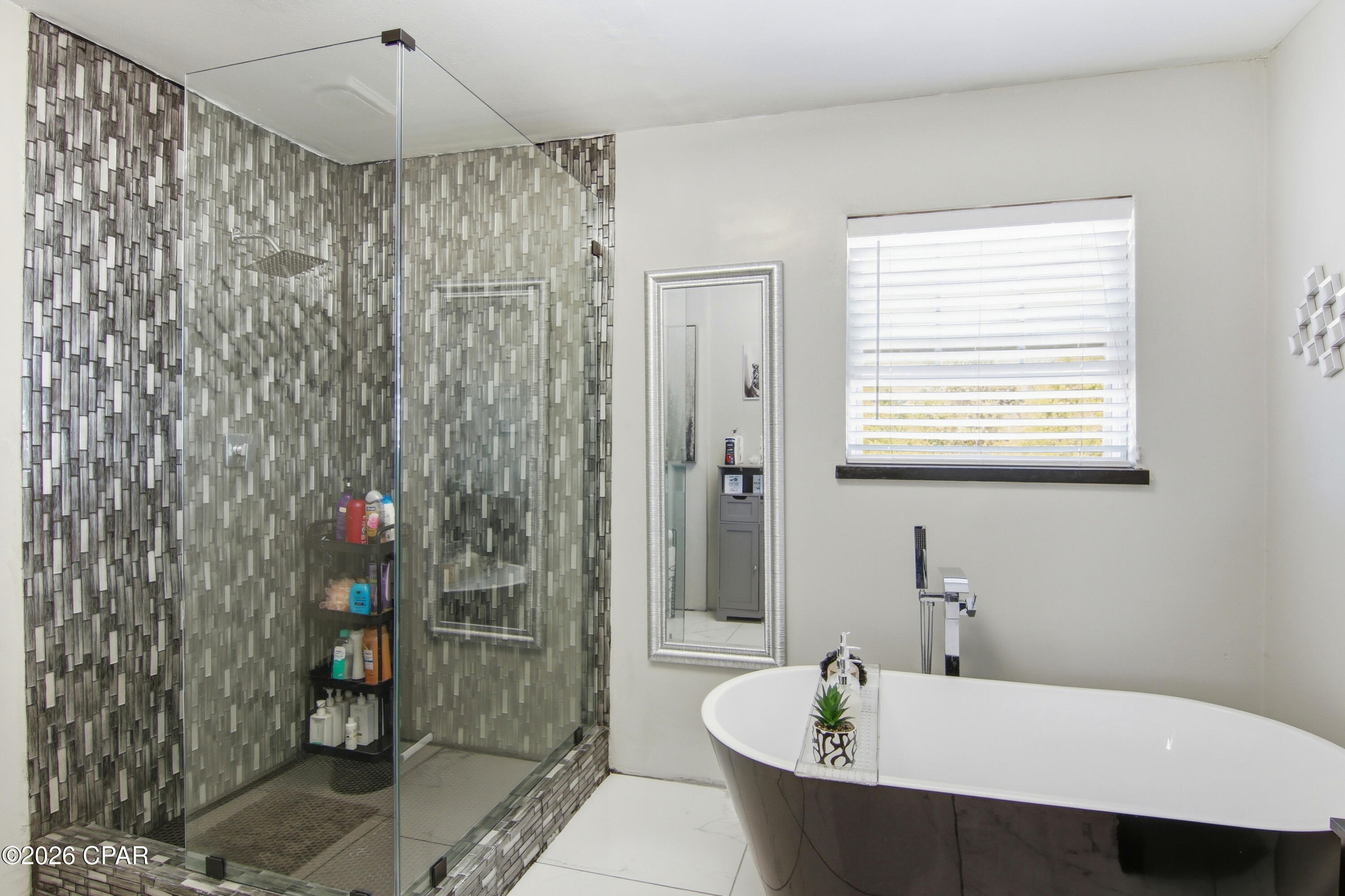 Image 17 For 4421 Mill Bayou Road