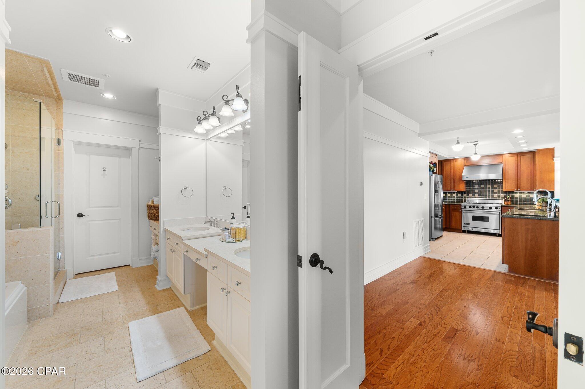 Image 21 For 1102 Prospect  202
