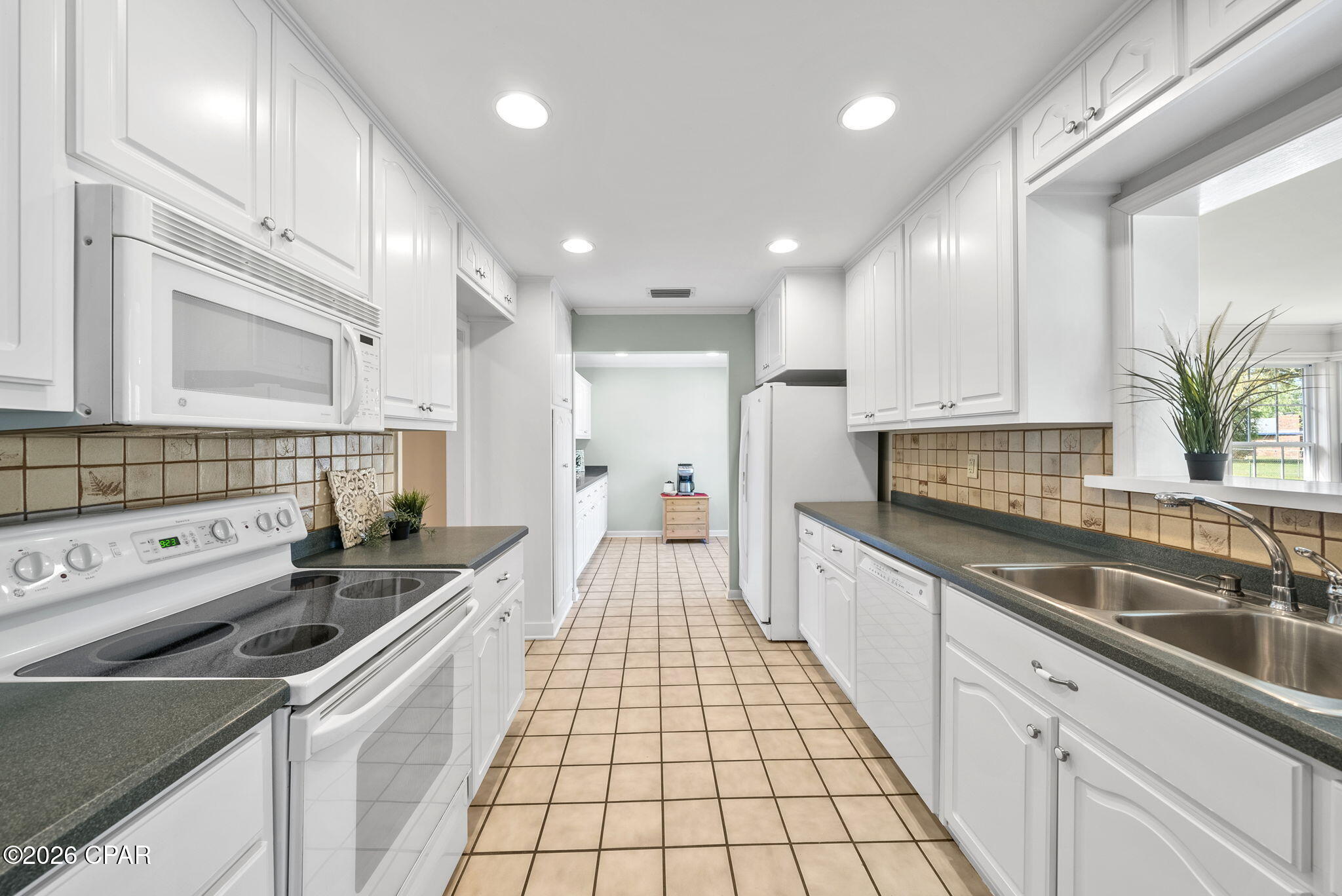 Image 10 For 4401 Cindy Lane