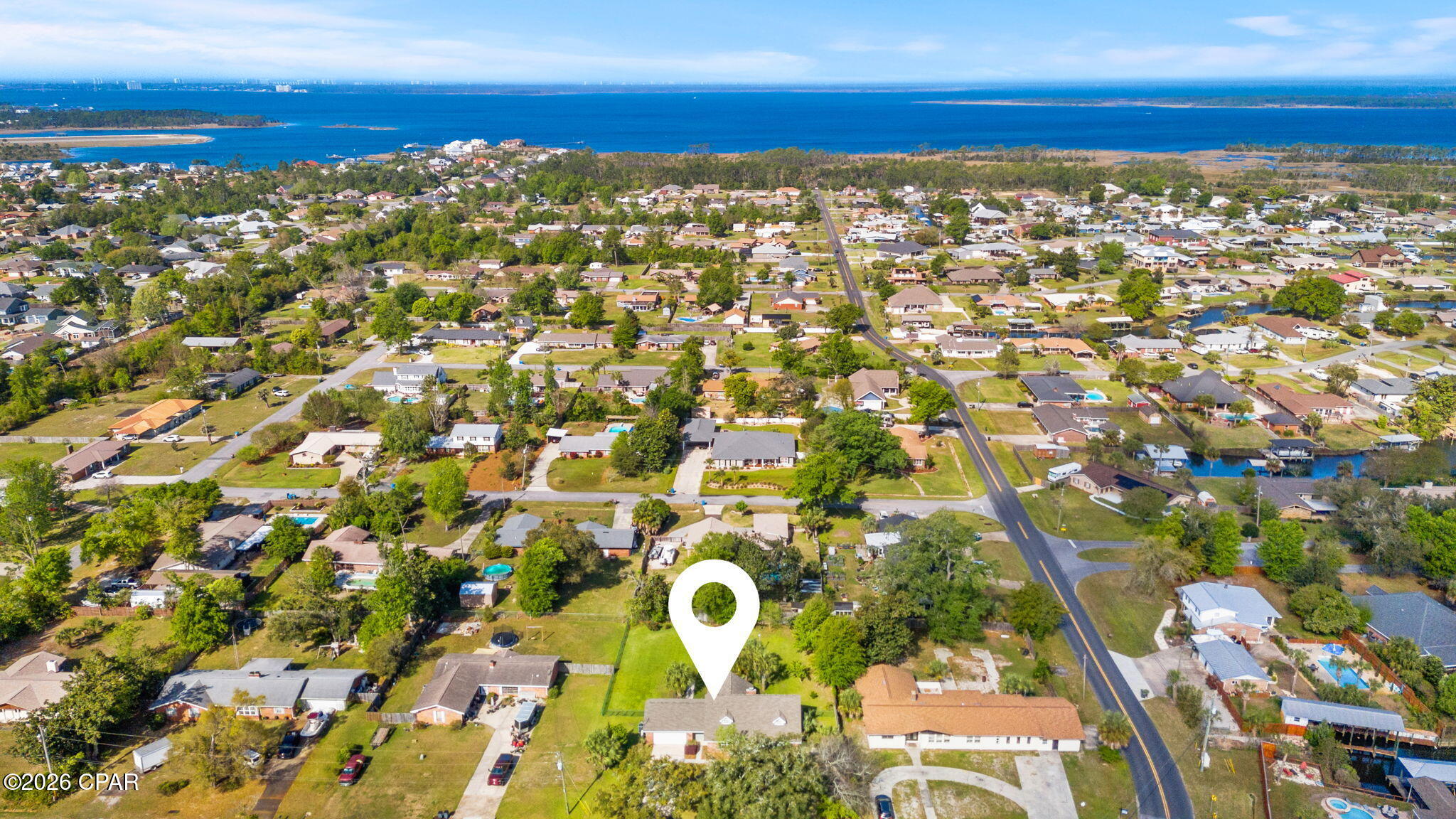 Listing photo id 40 for 4401 Cindy Lane