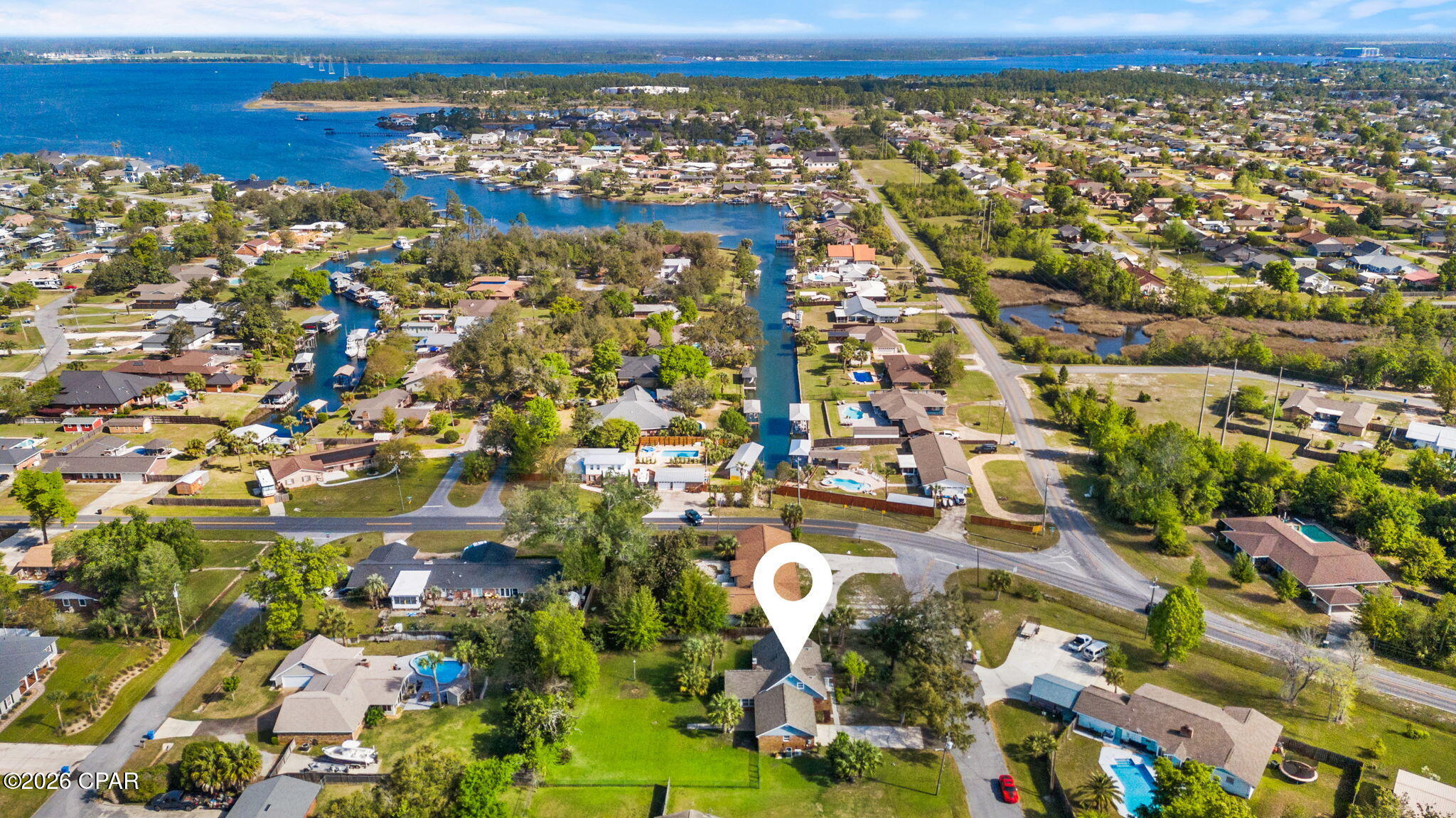 Listing photo id 43 for 4401 Cindy Lane