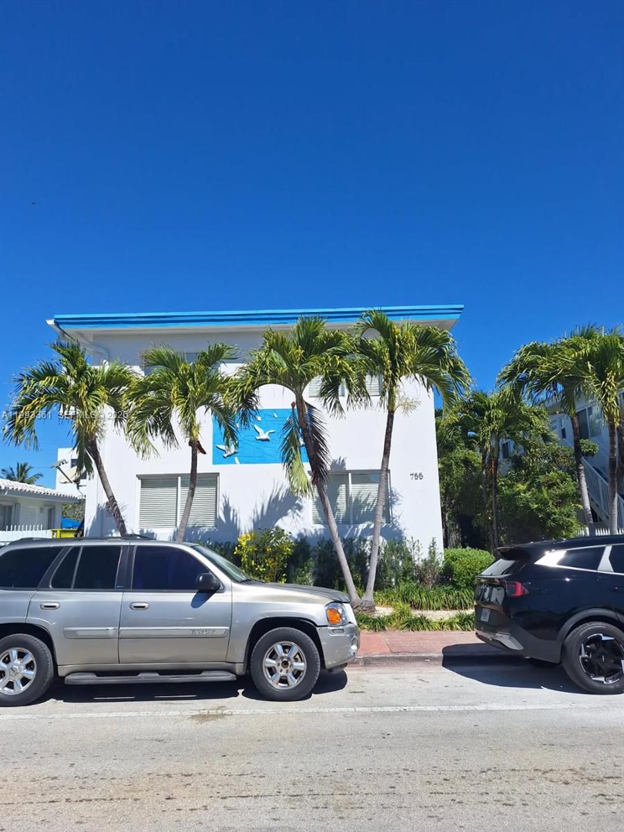 Biscayne Bch Sub