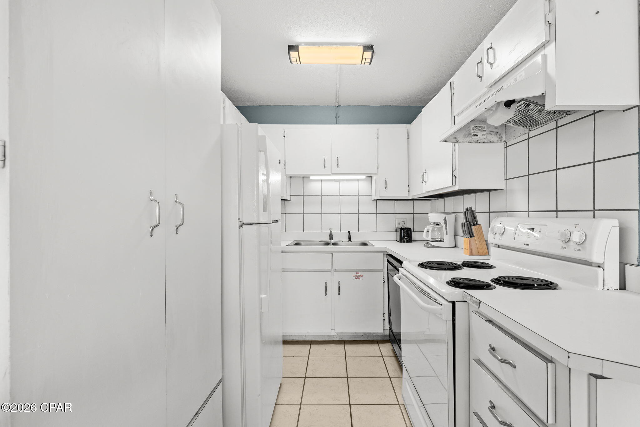 Image 21 For 8743 Thomas Drive 1412