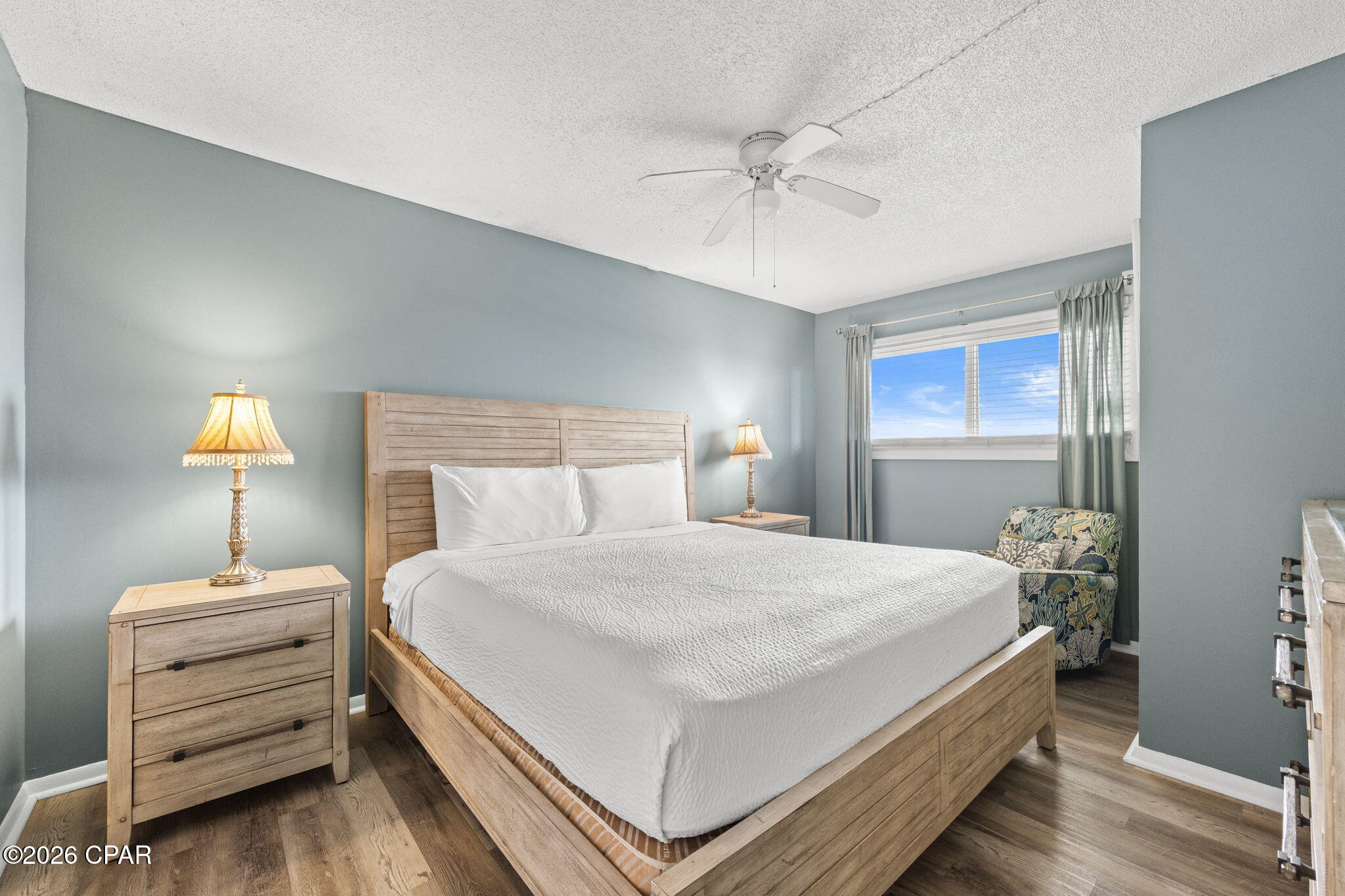 Image 24 For 8743 Thomas Drive 1412