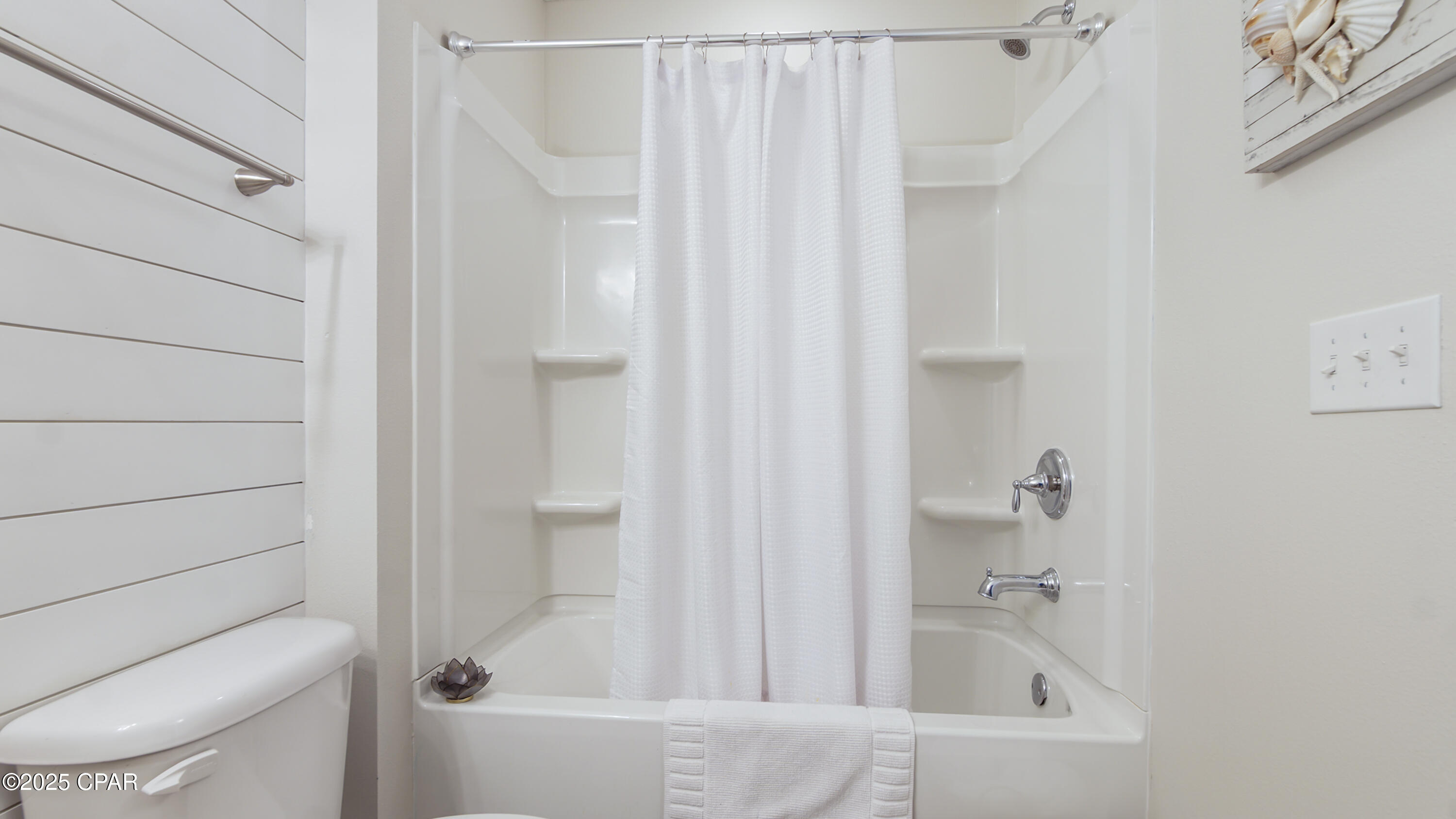 Image 24 For 308 Sand Oak Boulevard