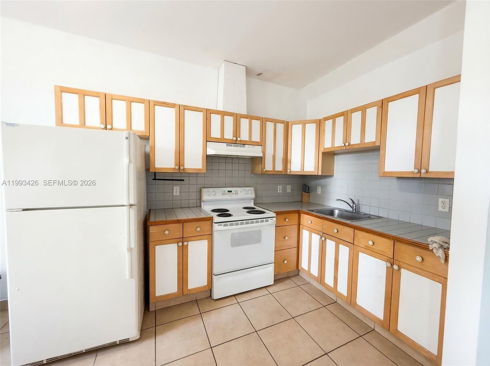 Property photo # 9