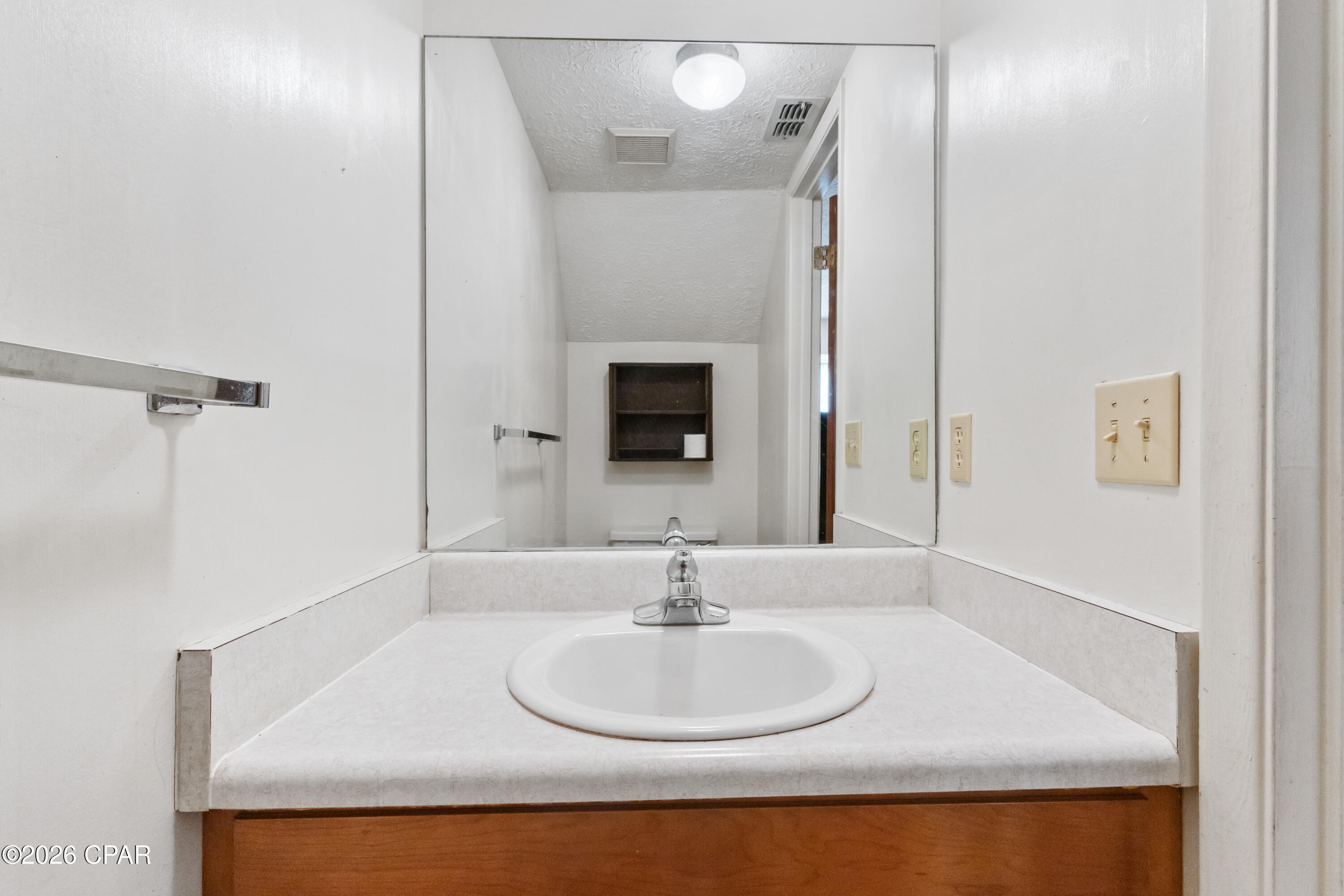 Image 12 For 2502 Johnson Drive