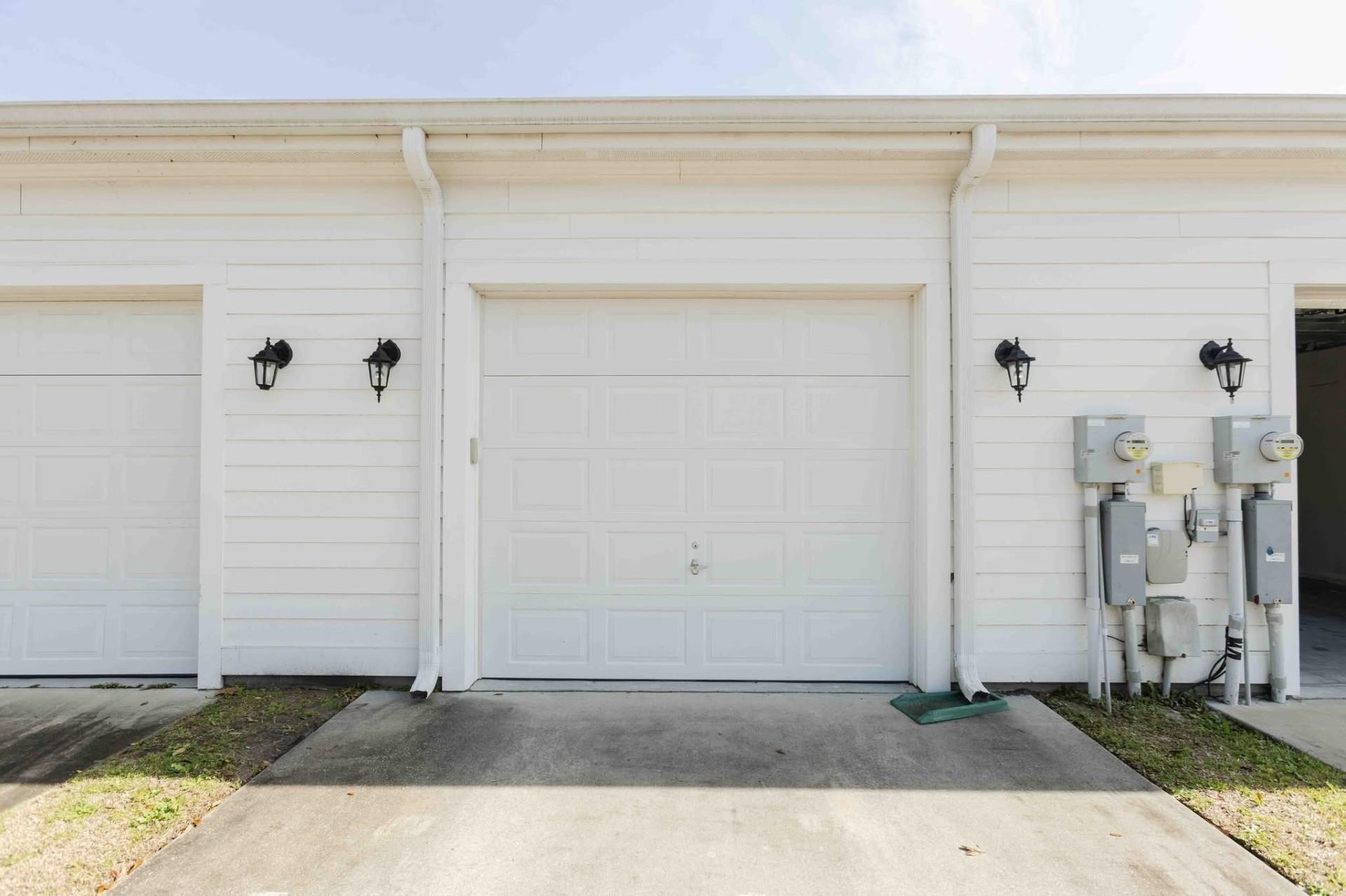 3560 Alexandria Ave. 