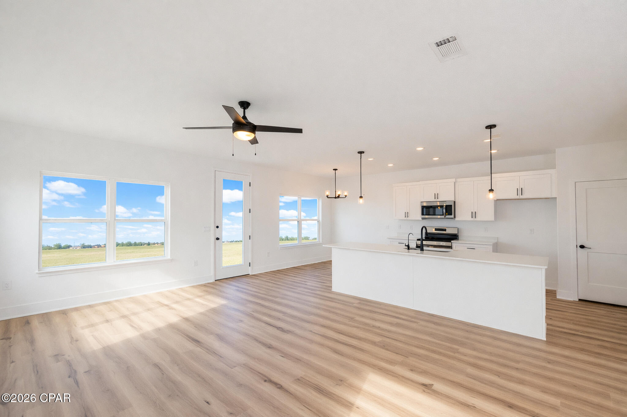 Image 3 For 7077 Traditions Drive