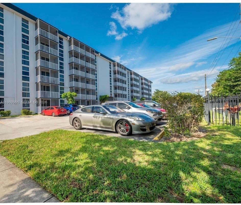 Woodside Apts Condo