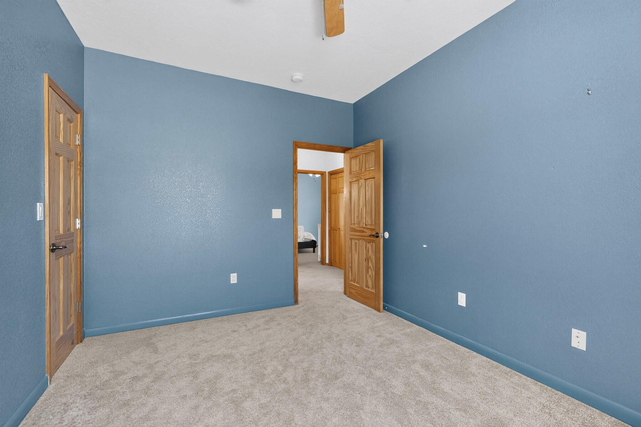 Photo 2 — 9905 Cardinal Street NW