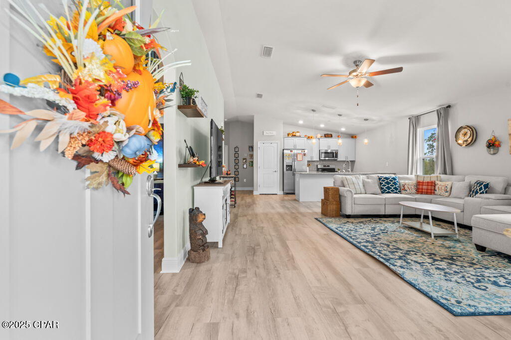 Image 6 For 11434 Palm Breeze Street