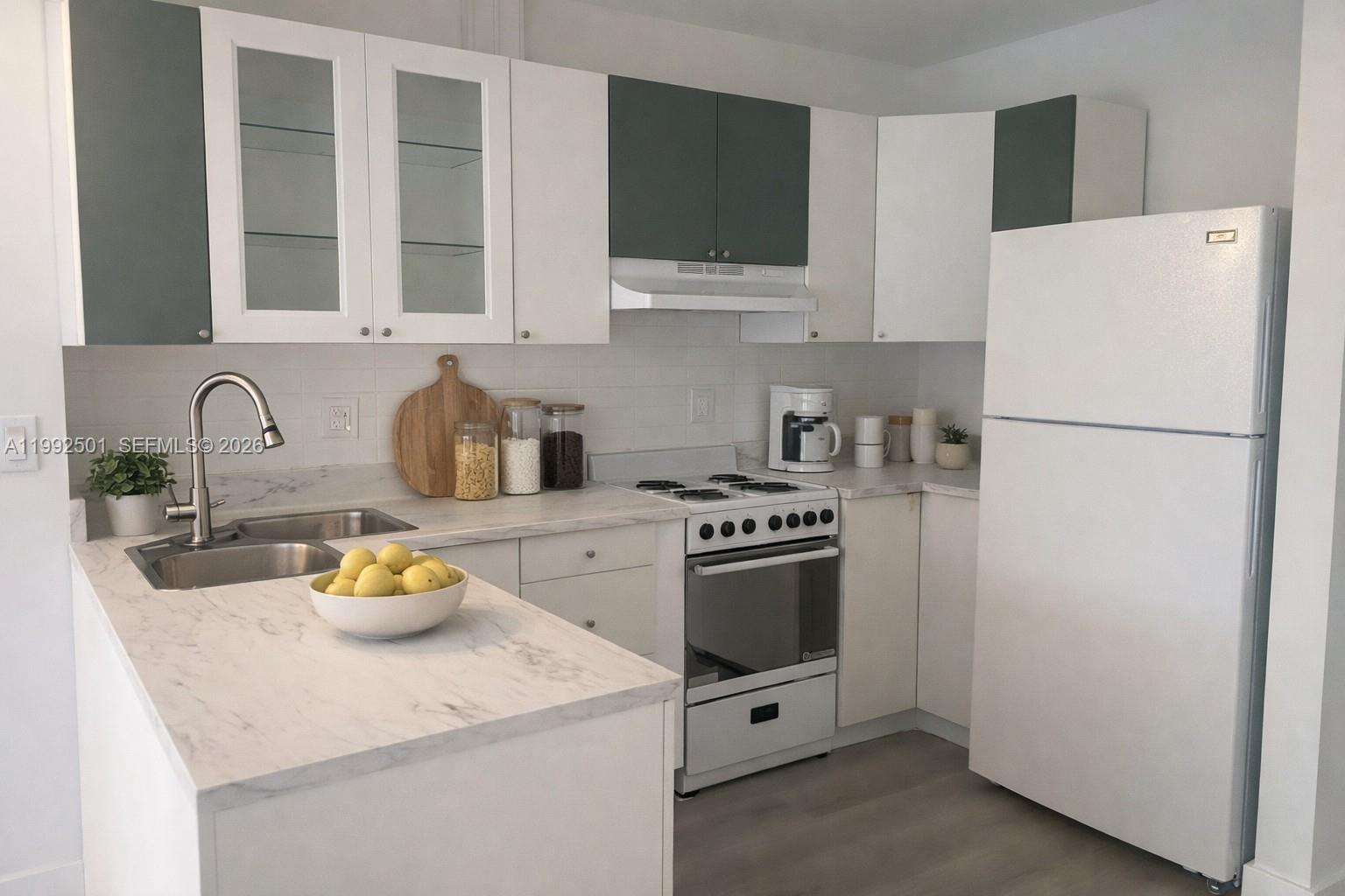 Property photo # 8