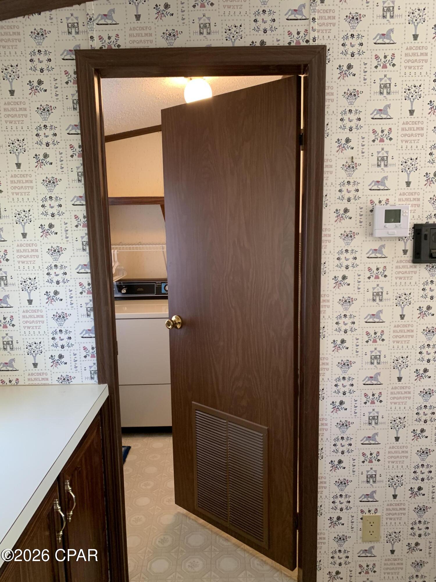 Image 21 For 307 Carol Place