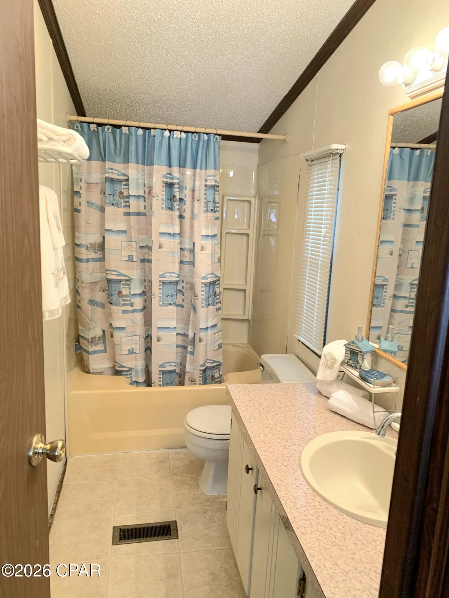 Image 30 For 307 Carol Place