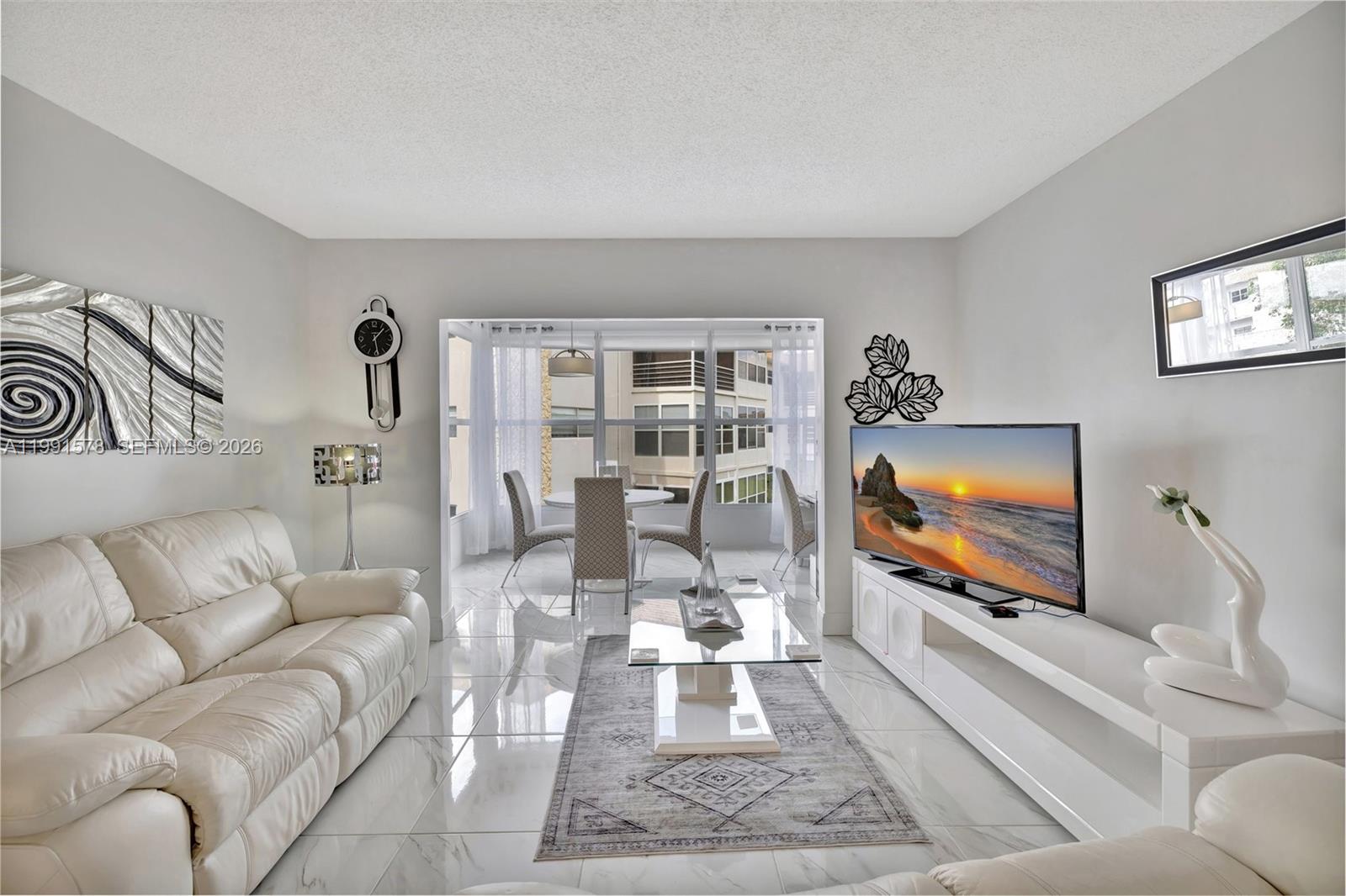 Homes for sale in Lauderdale Lakes, FL | 4705 Nw 35Th St, Lauderdale Lakes, FL 33319