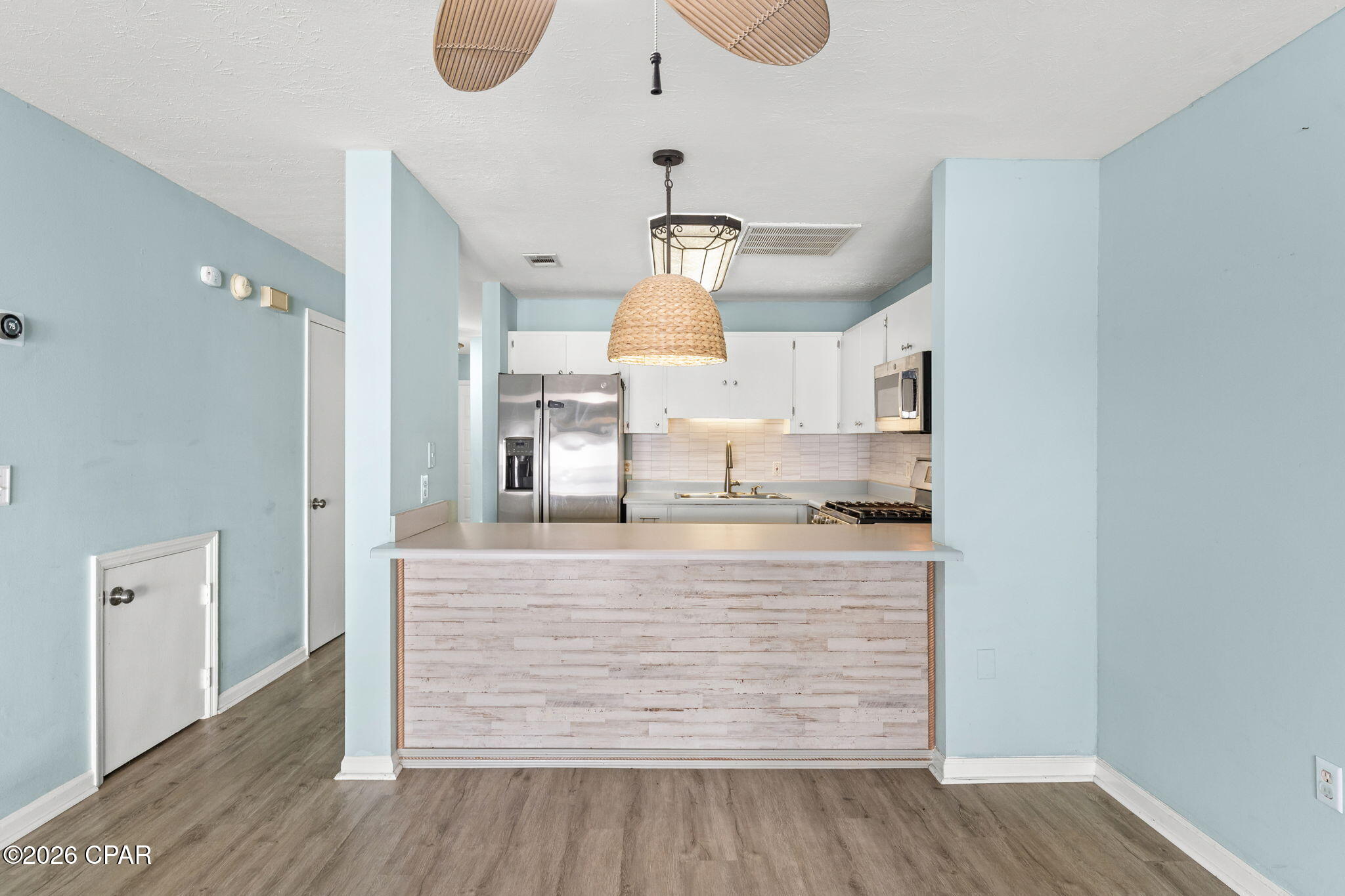 Image 13 For 6089 Highway 98