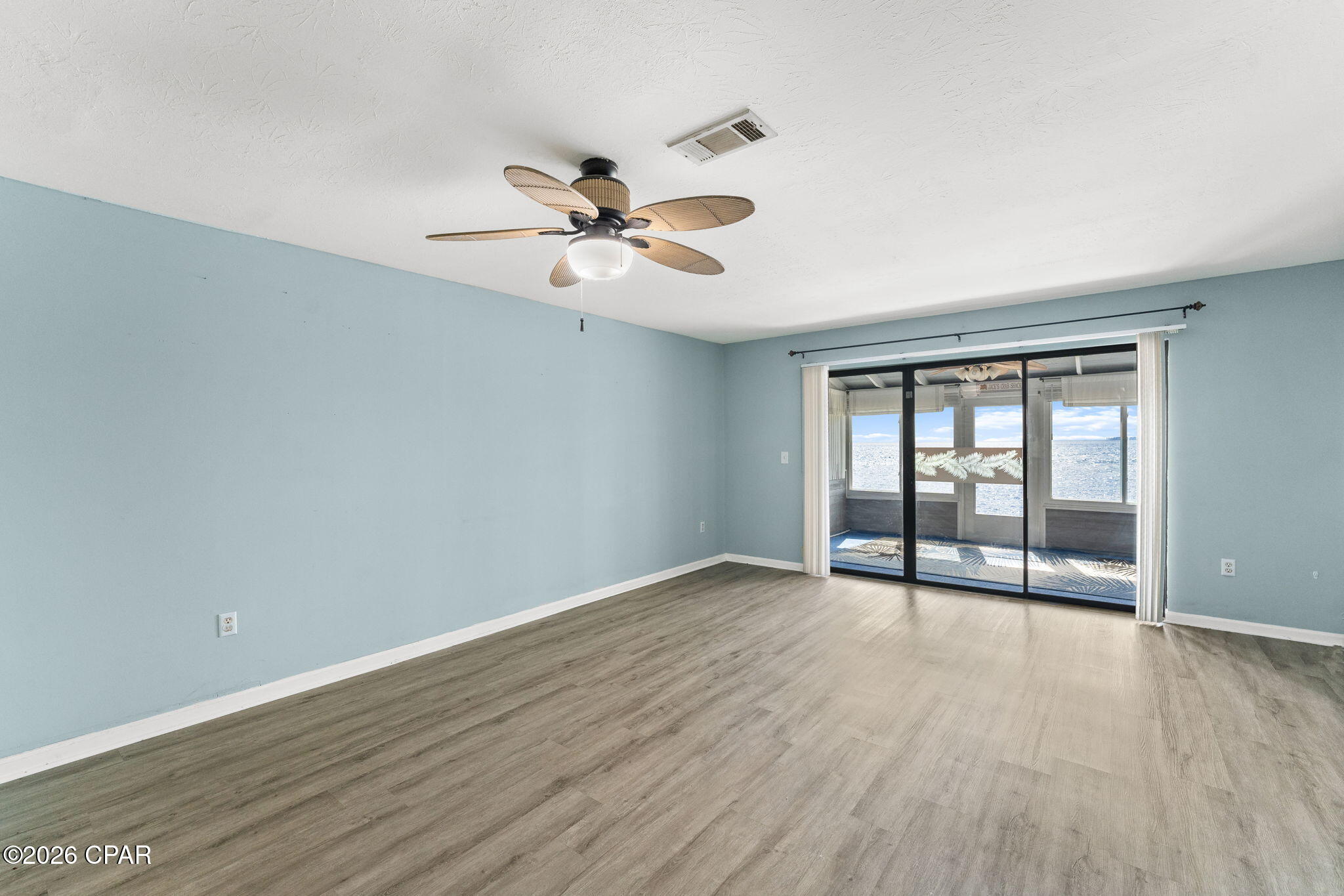 Image 18 For 6089 Highway 98