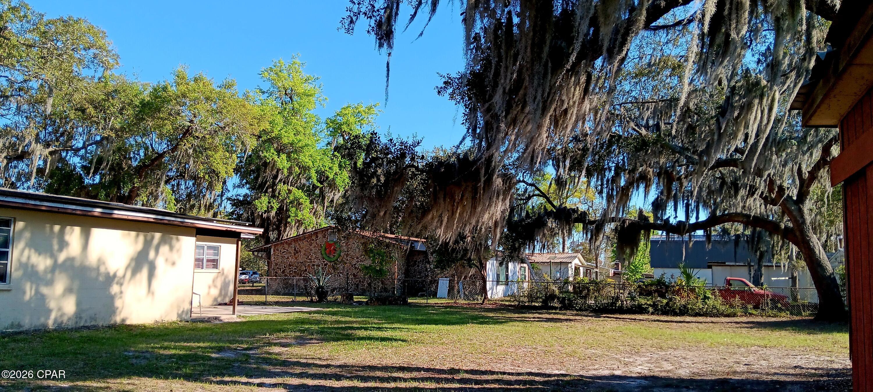 Image 11 For 1606 Montana Avenue