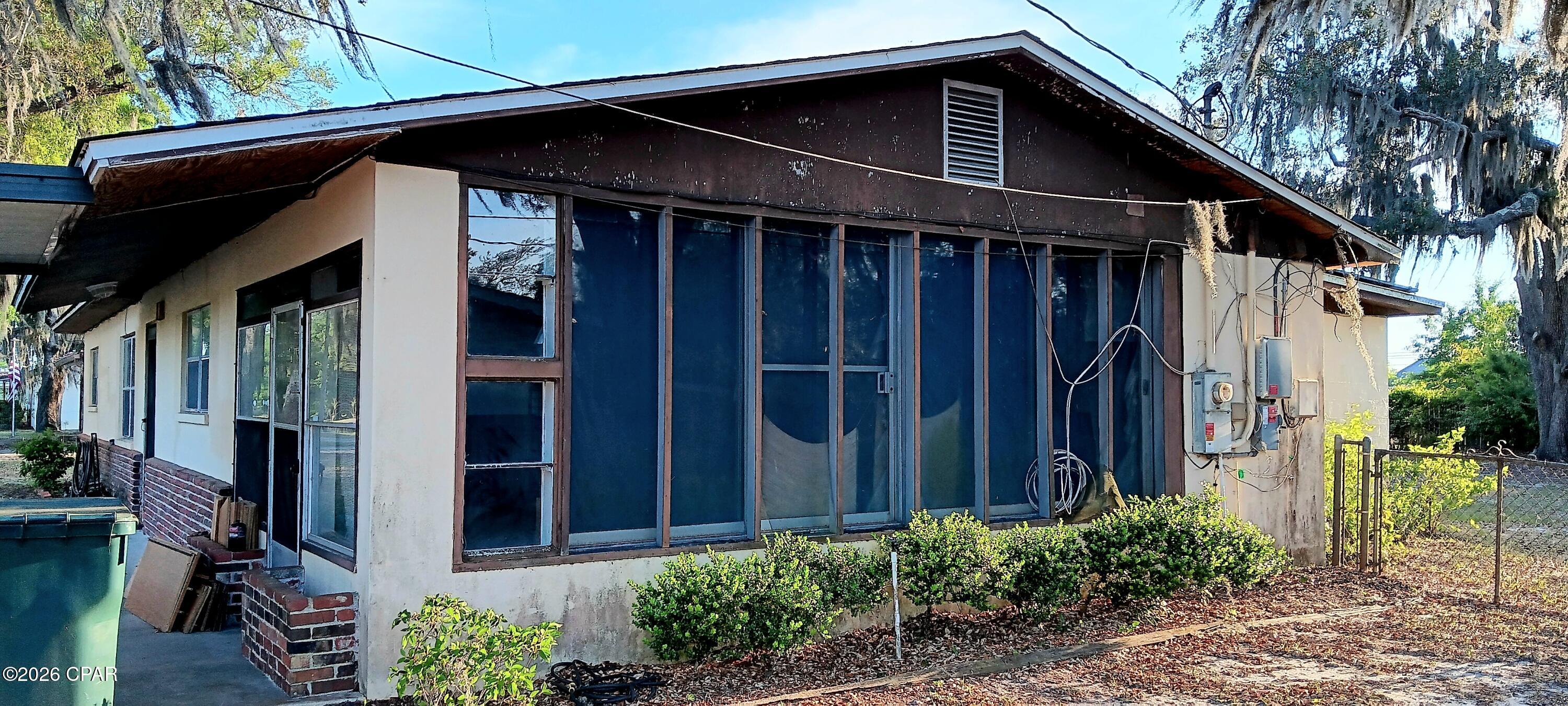 Image 3 For 1606 Montana Avenue