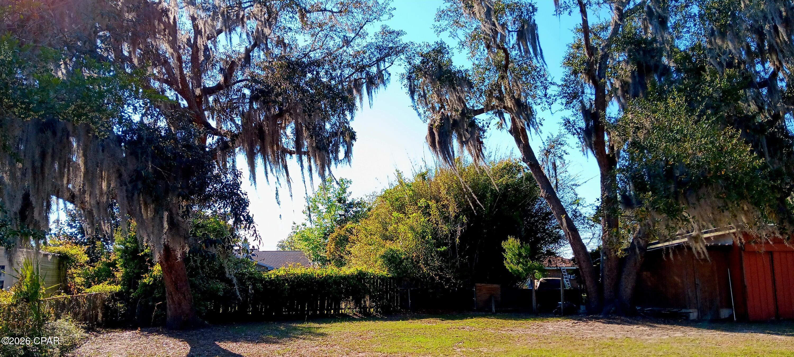 Image 5 For 1606 Montana Avenue