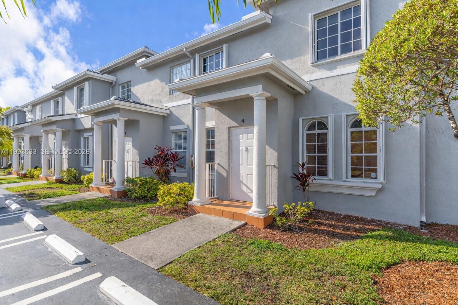 Veranda At Doral Condo No
