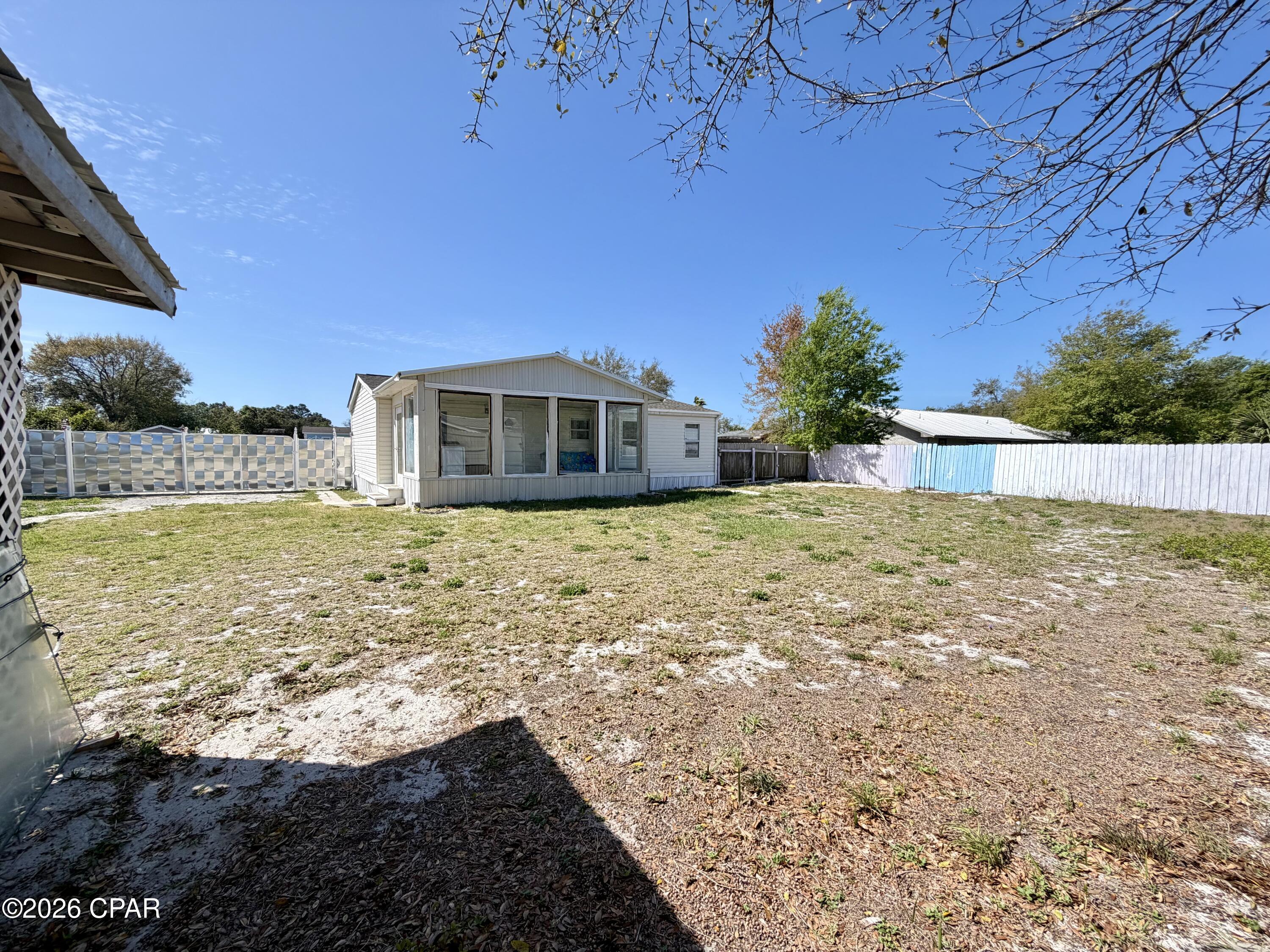 Image 40 For 625 Live Oak Lane