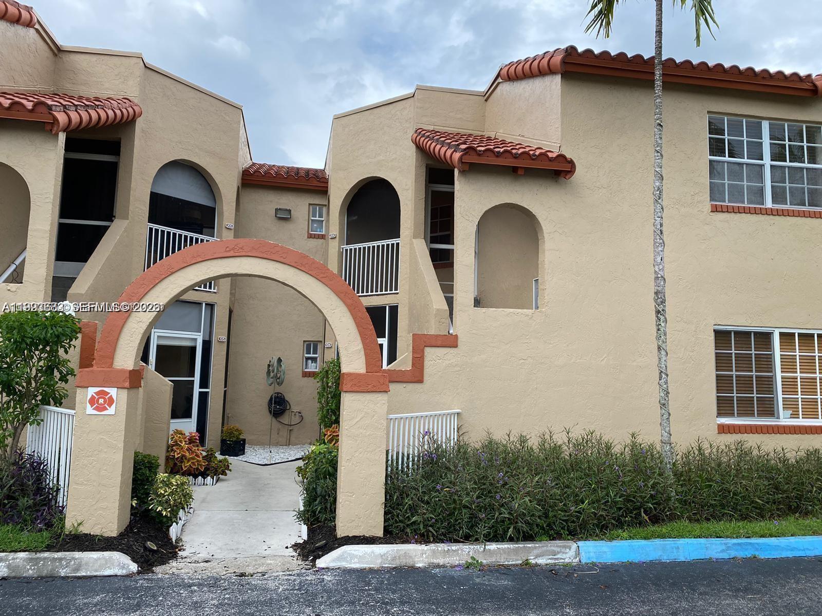 Windmill Lakes IV Condo