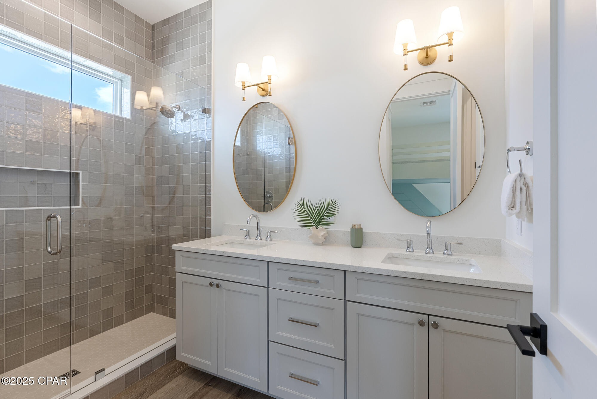 Image 46 For 5936 Gulf Drive