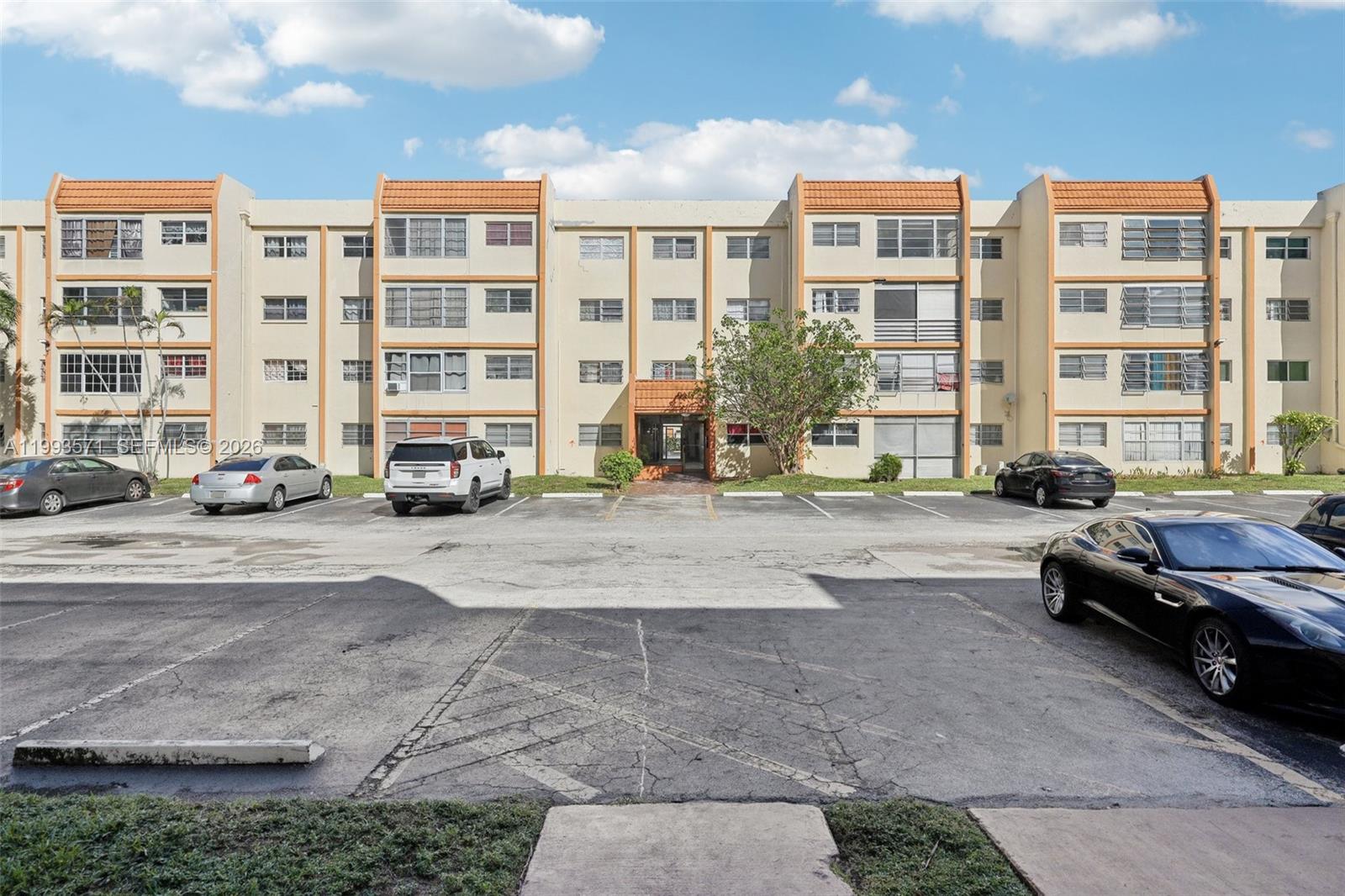 Cypress Tree Condo Bldg 3