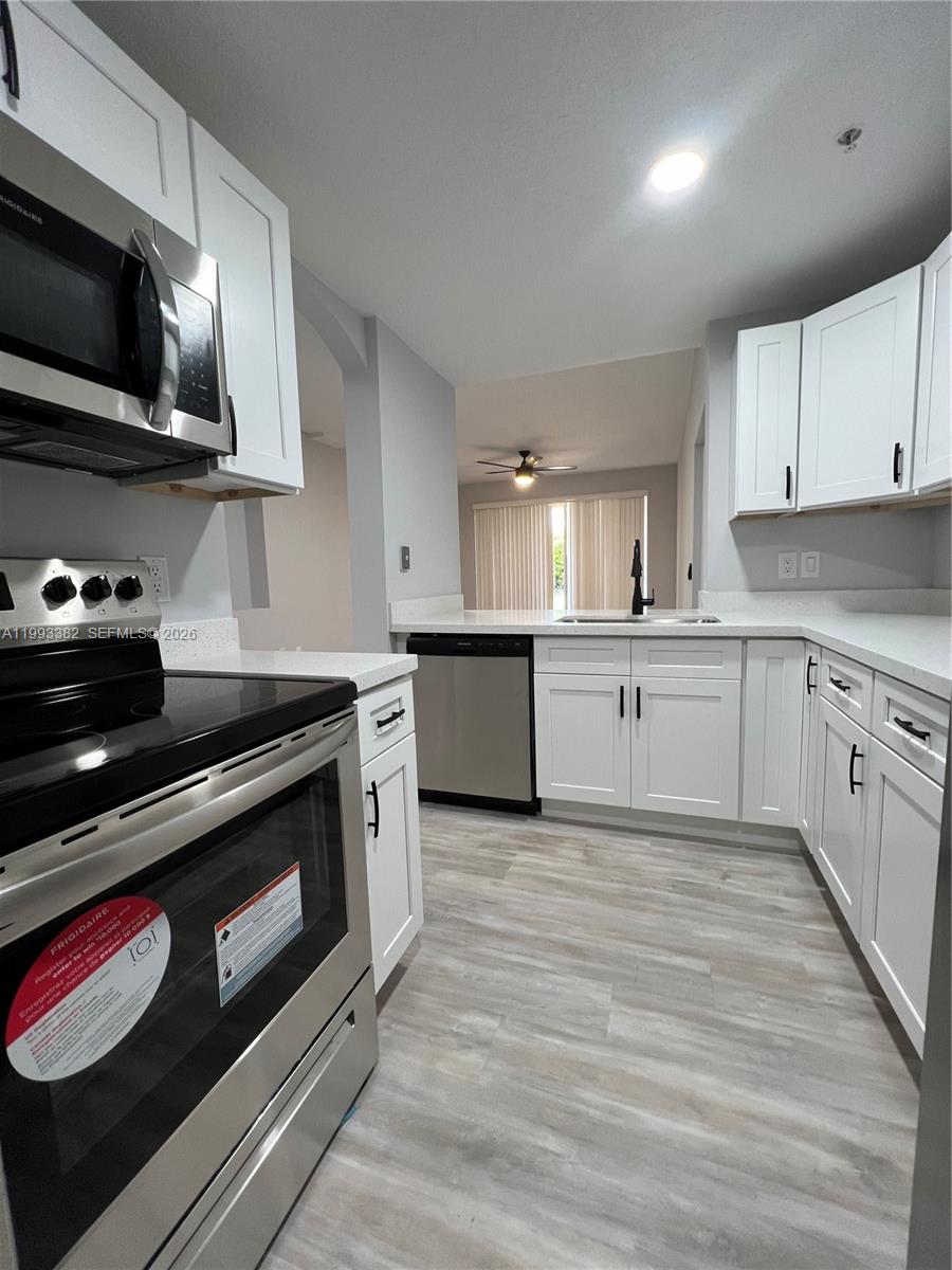 The Courts At Doral Isles