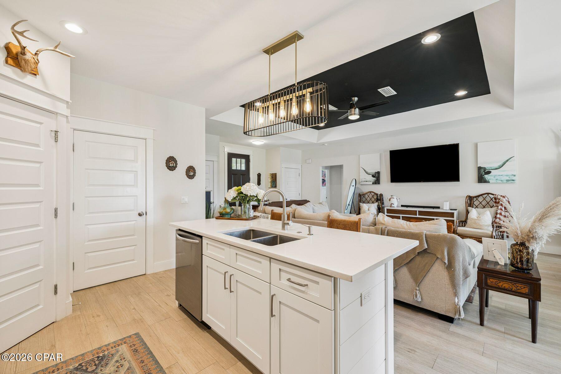 Listing photo id 10 for 166 Manistee Drive