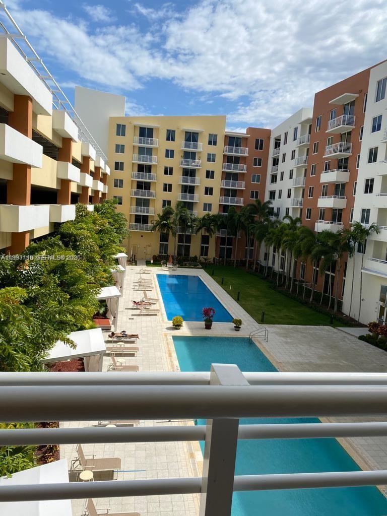 Venture At Aventura West