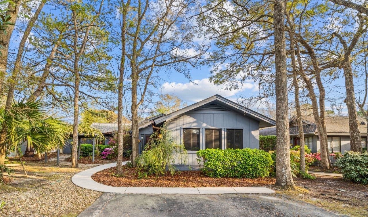 915 Cedarwood Circle Myrtle Beach, SC 29572