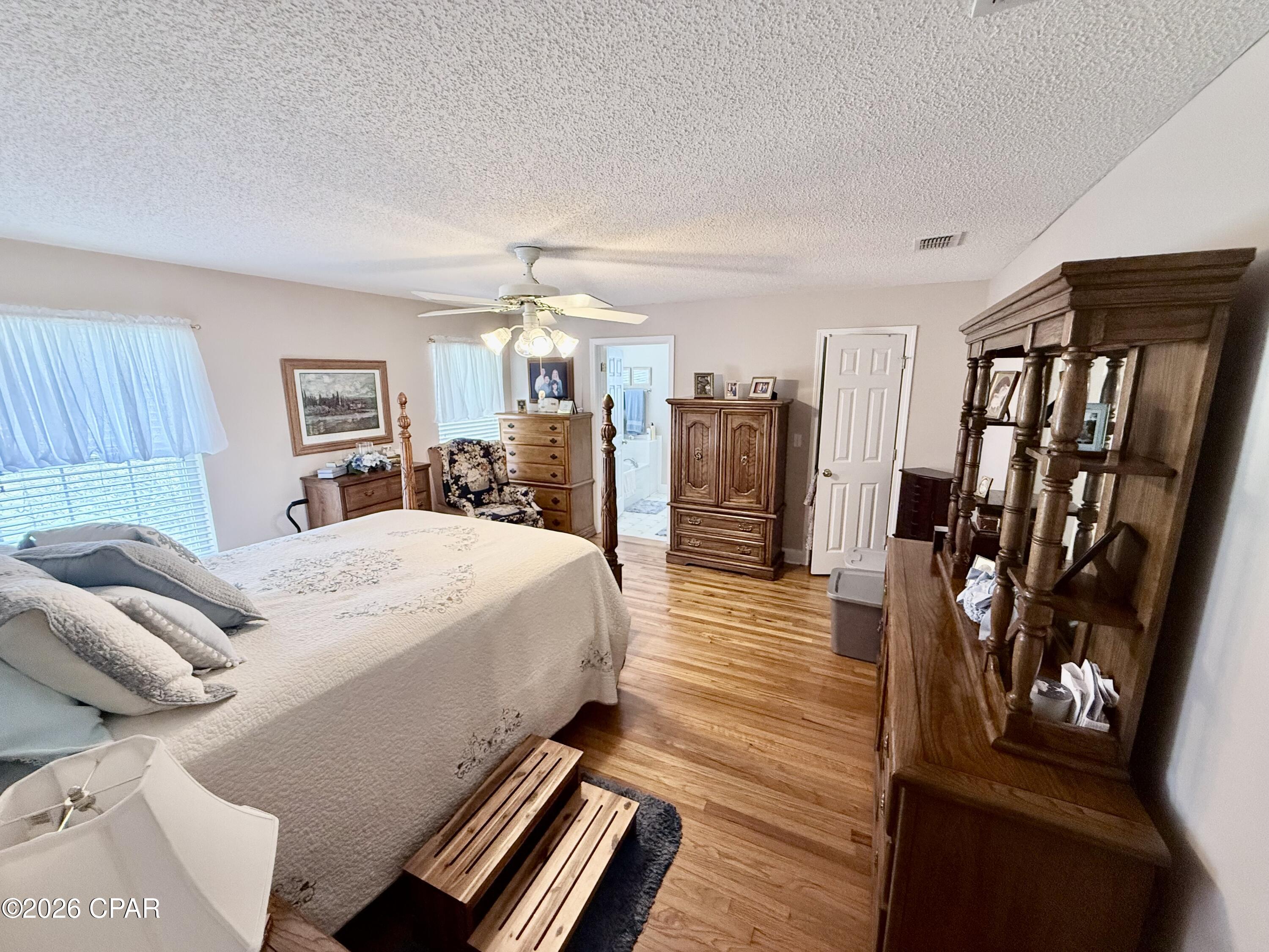 Image 21 For 4705 Ford Road