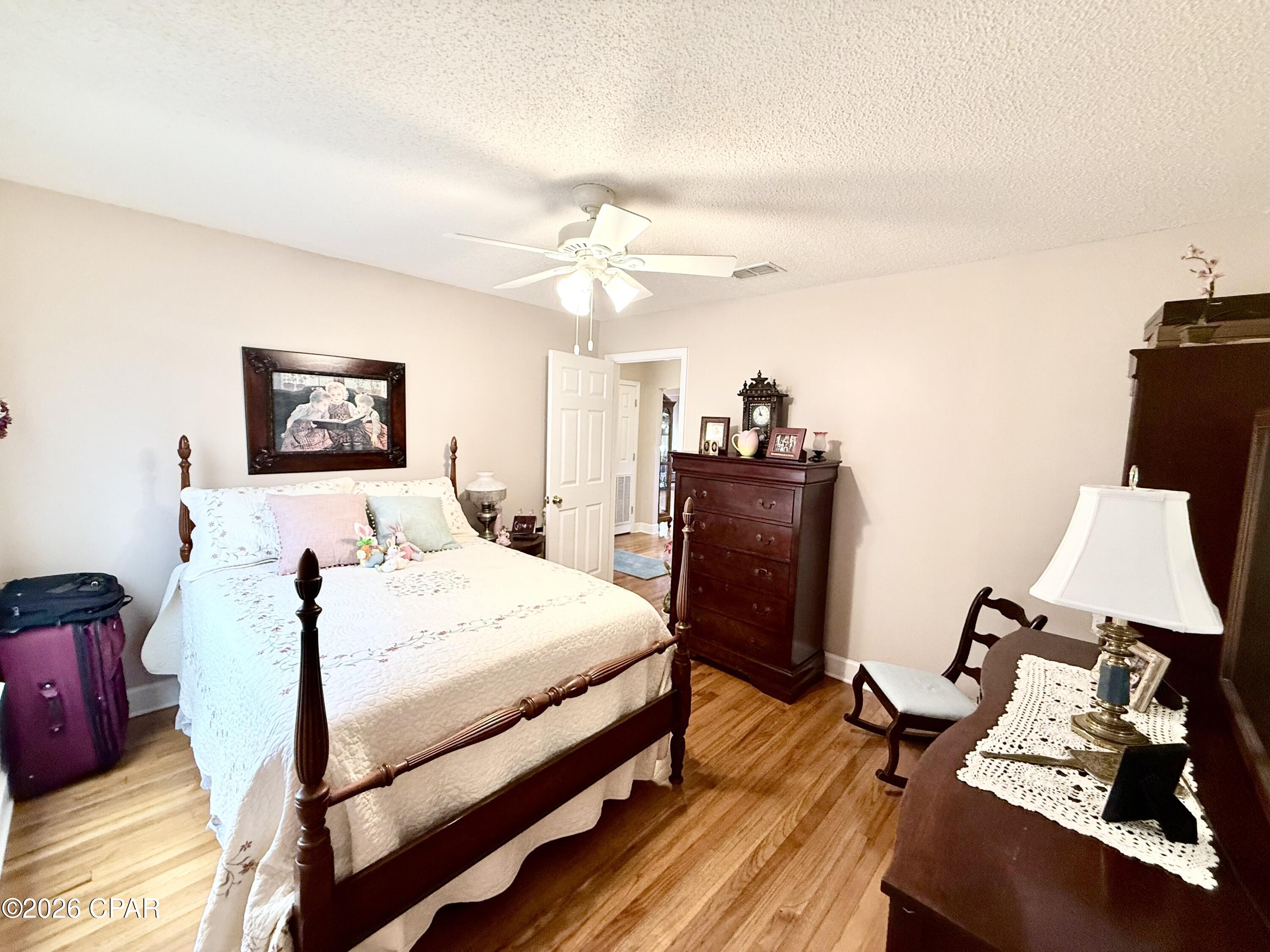 Image 25 For 4705 Ford Road