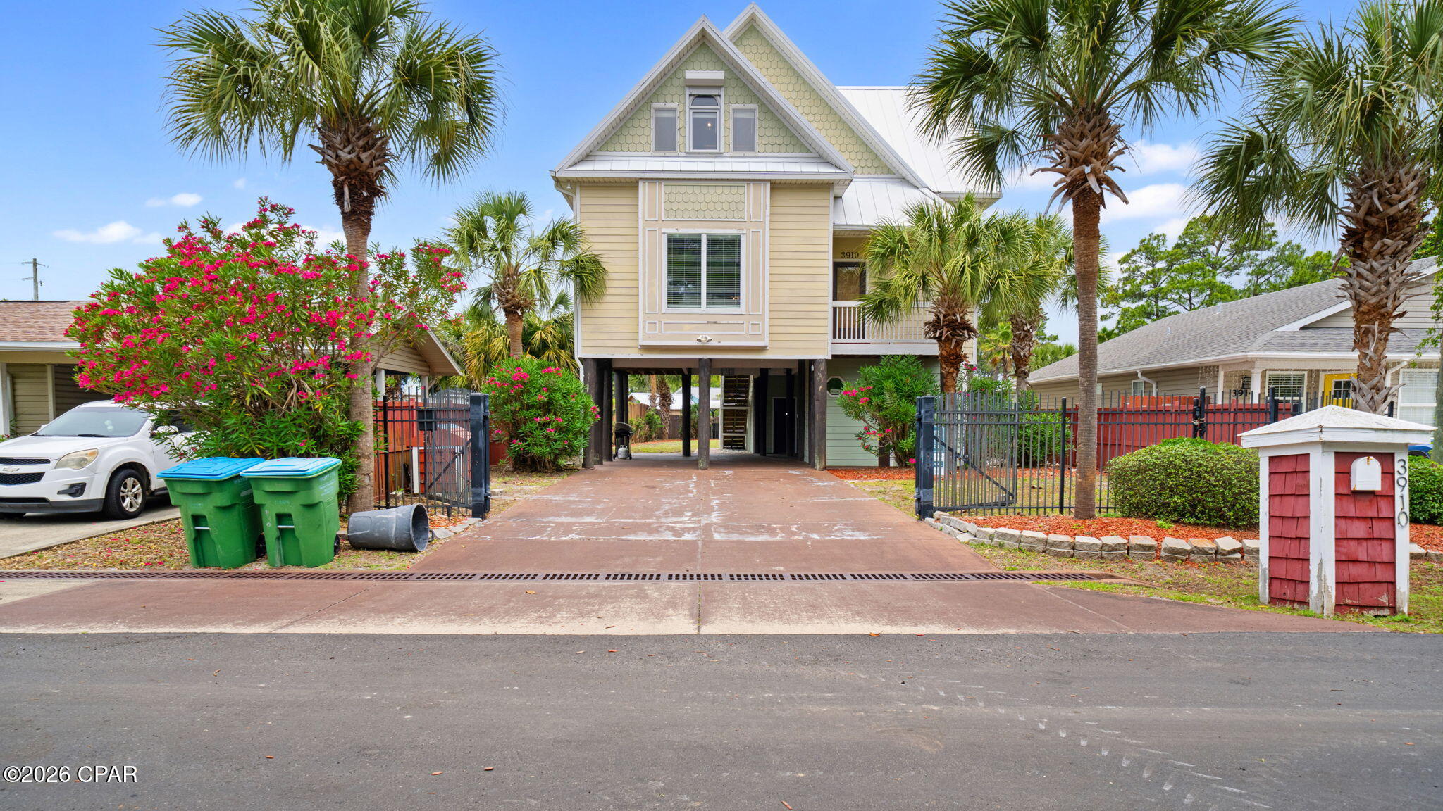 3910 Wasp Street, Panama City Beach, FL 32408 thumbnail, photo 10 of 60