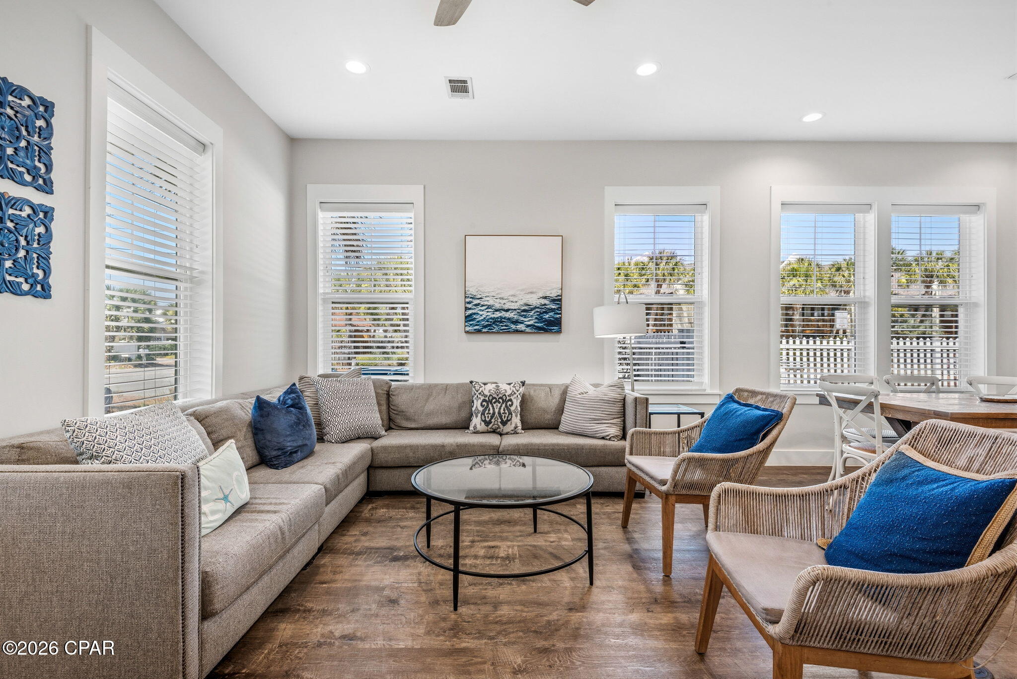 Image 7 For 5518 Gulf Drive