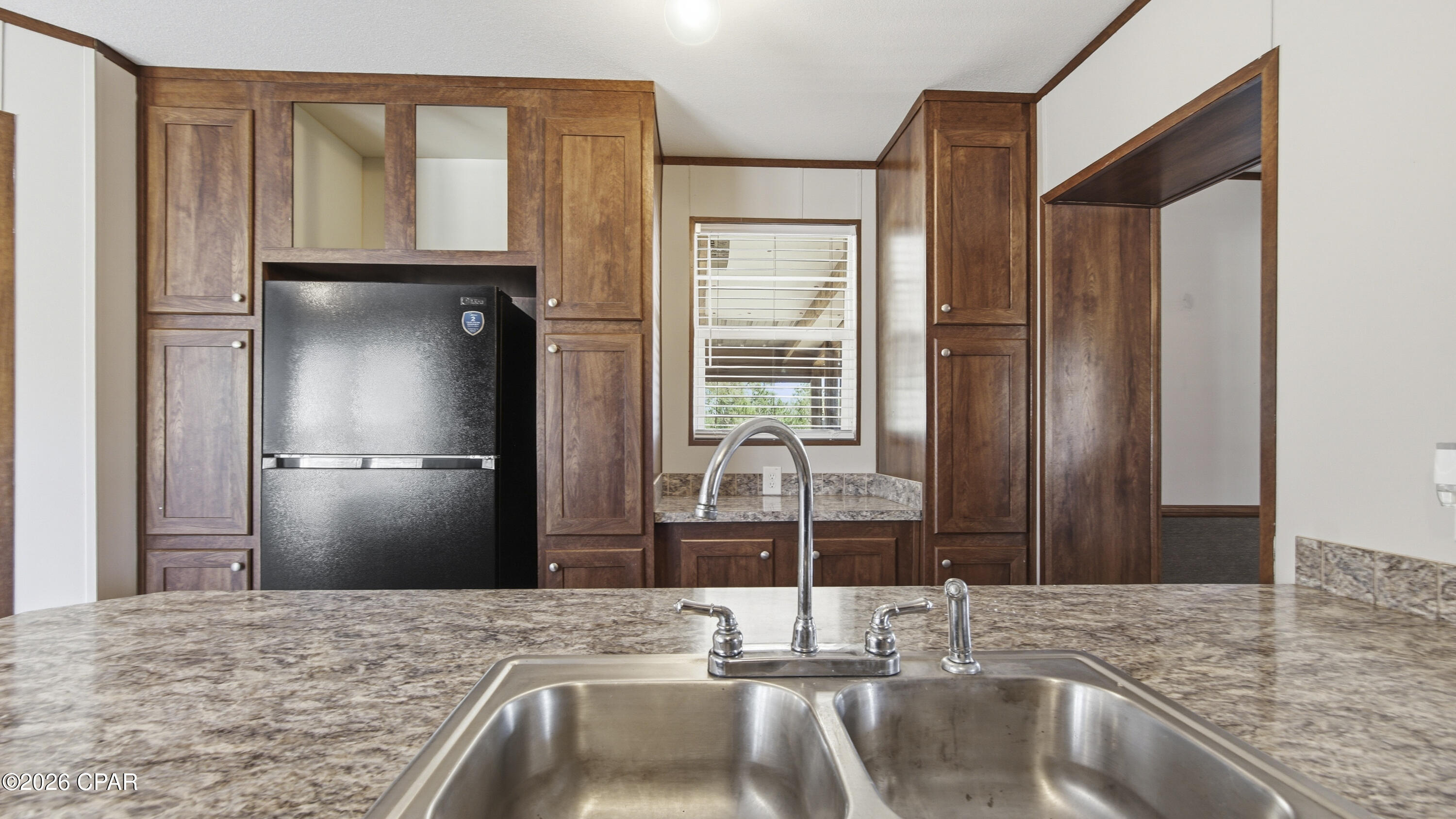 Image 7 For 1884 Bayview Lane