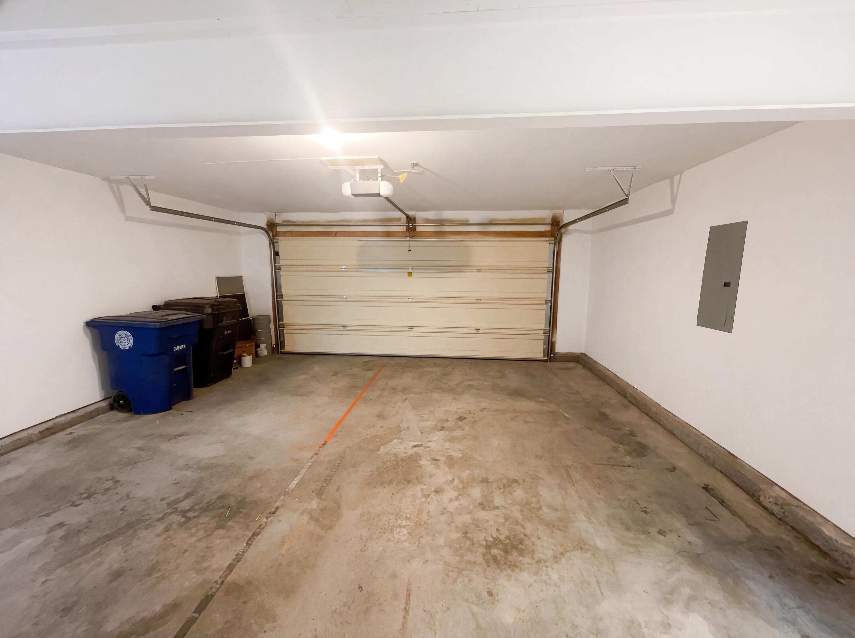 438 Pinon Creek Road SE Garage