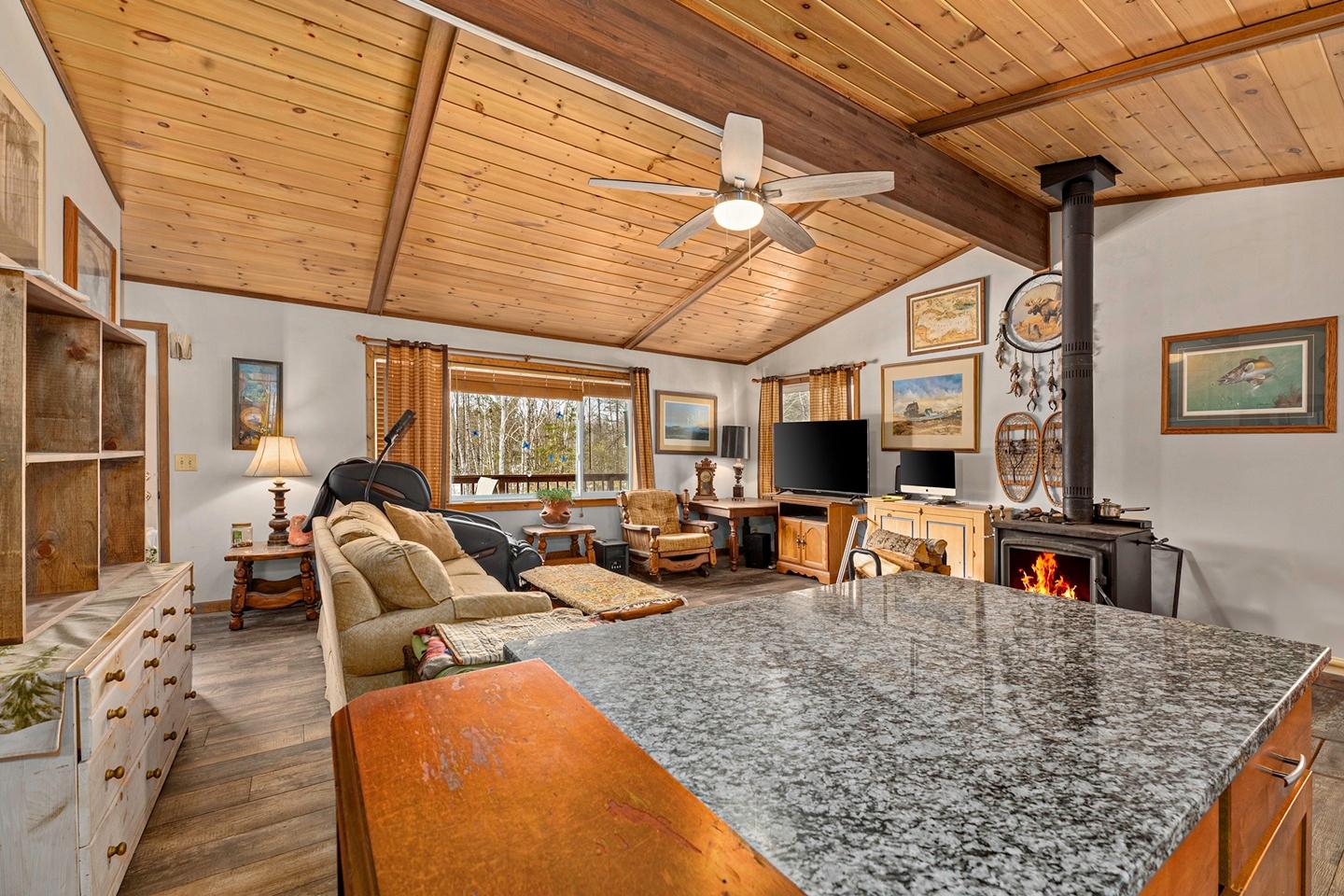 Boot Lake MW Property 11875 Thoma Dr Photo 15