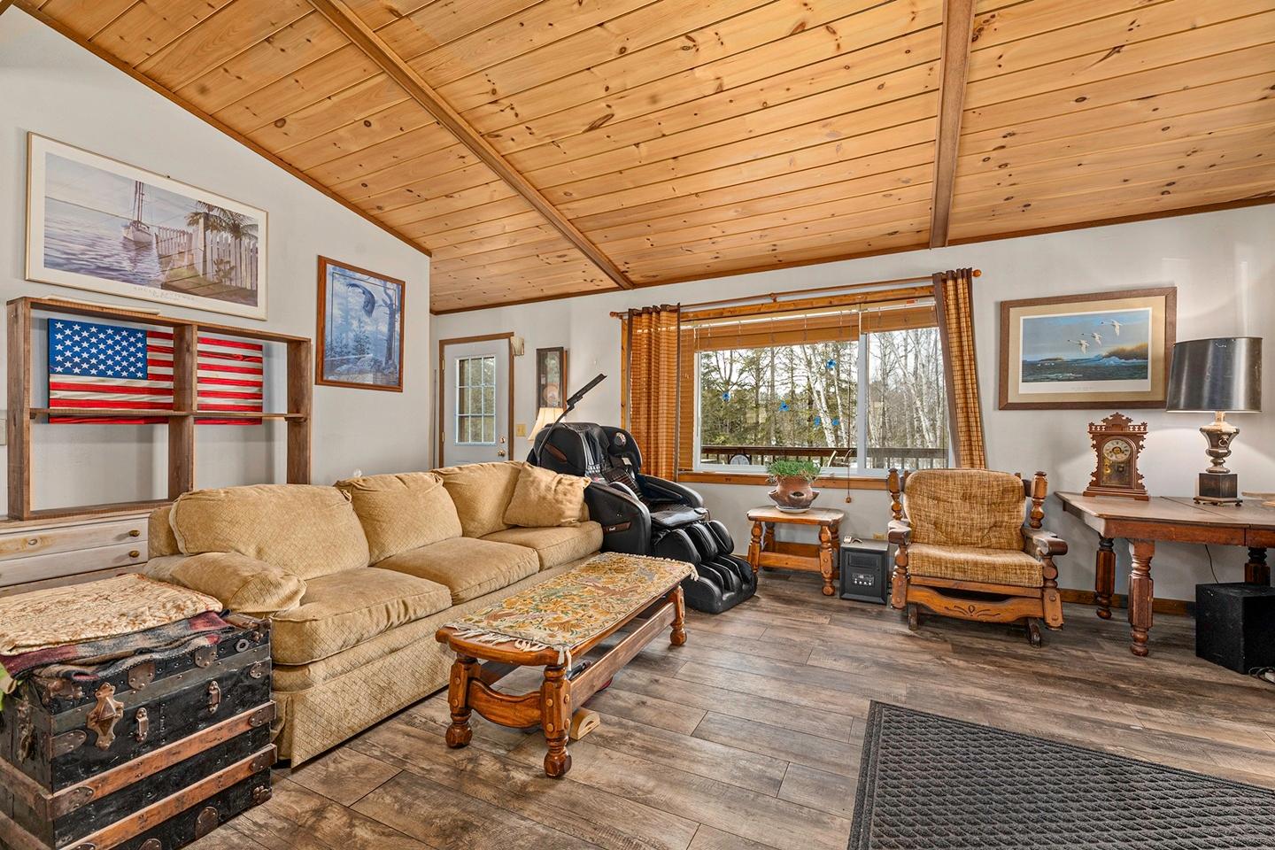 Boot Lake MW Property 11875 Thoma Dr Photo 17