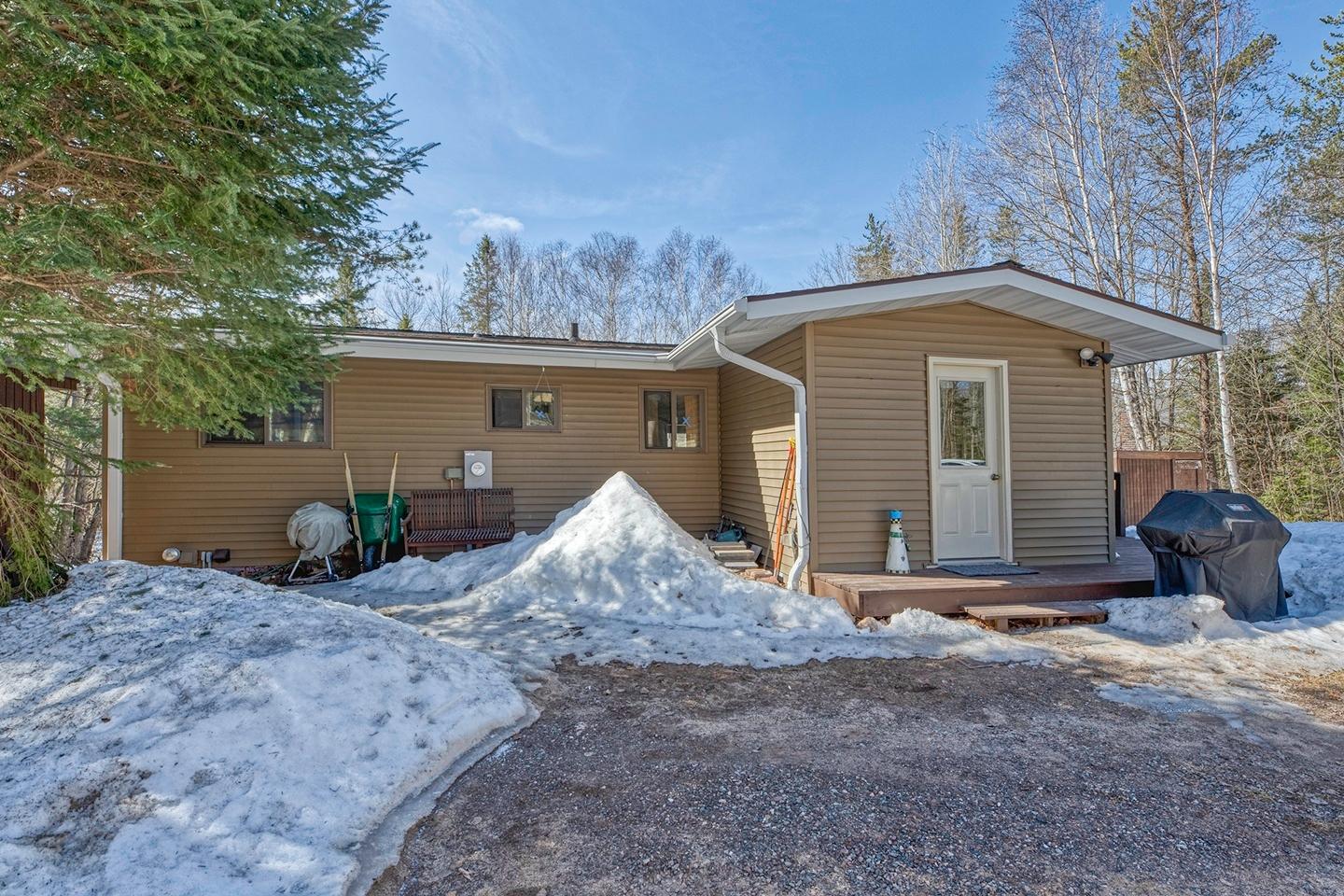 Boot Lake MW Property 11875 Thoma Dr Photo 9