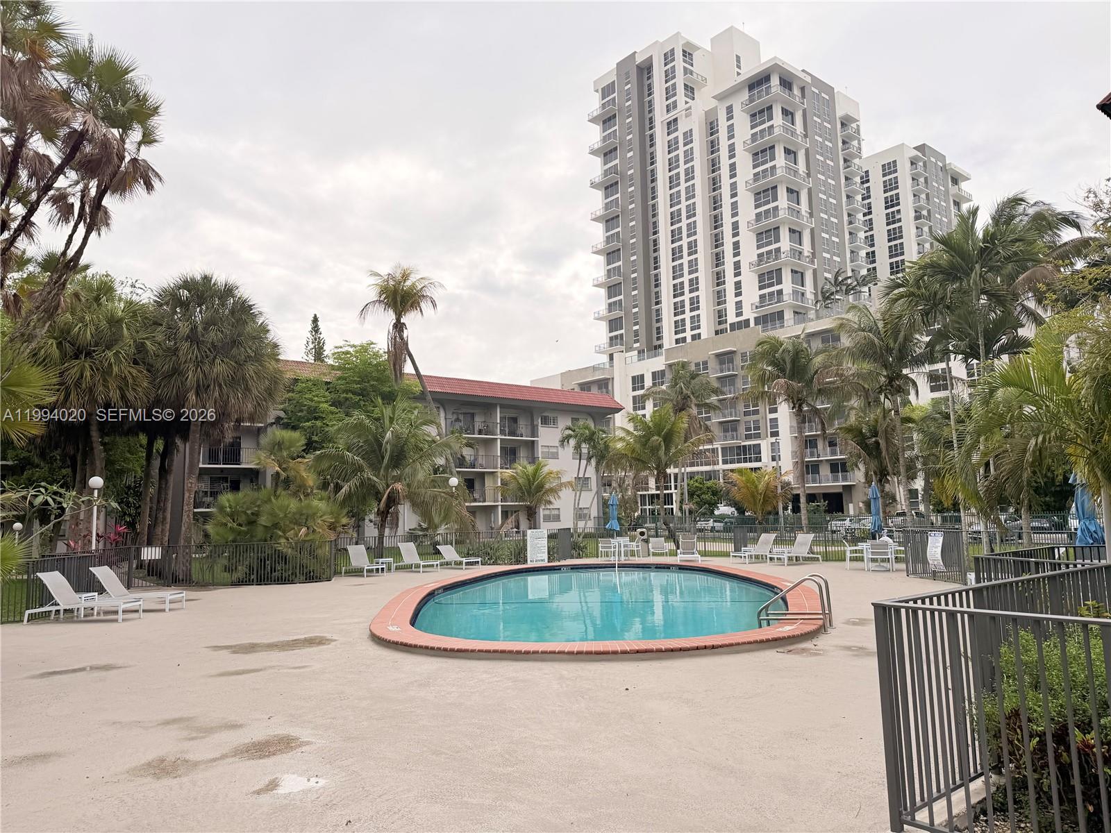 Granada Dadeland Condo