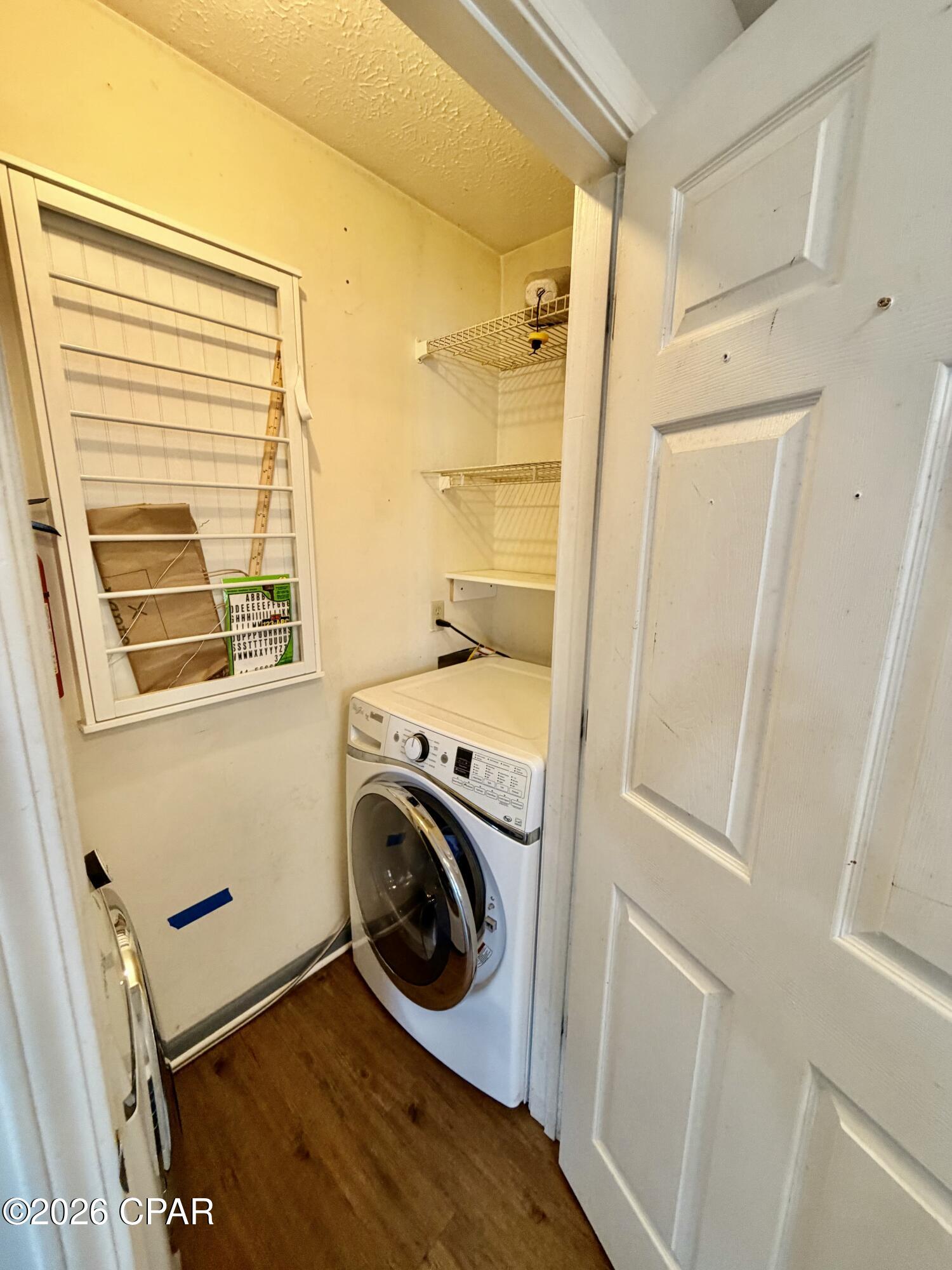 Image 9 For 21104 Lakeview Drive